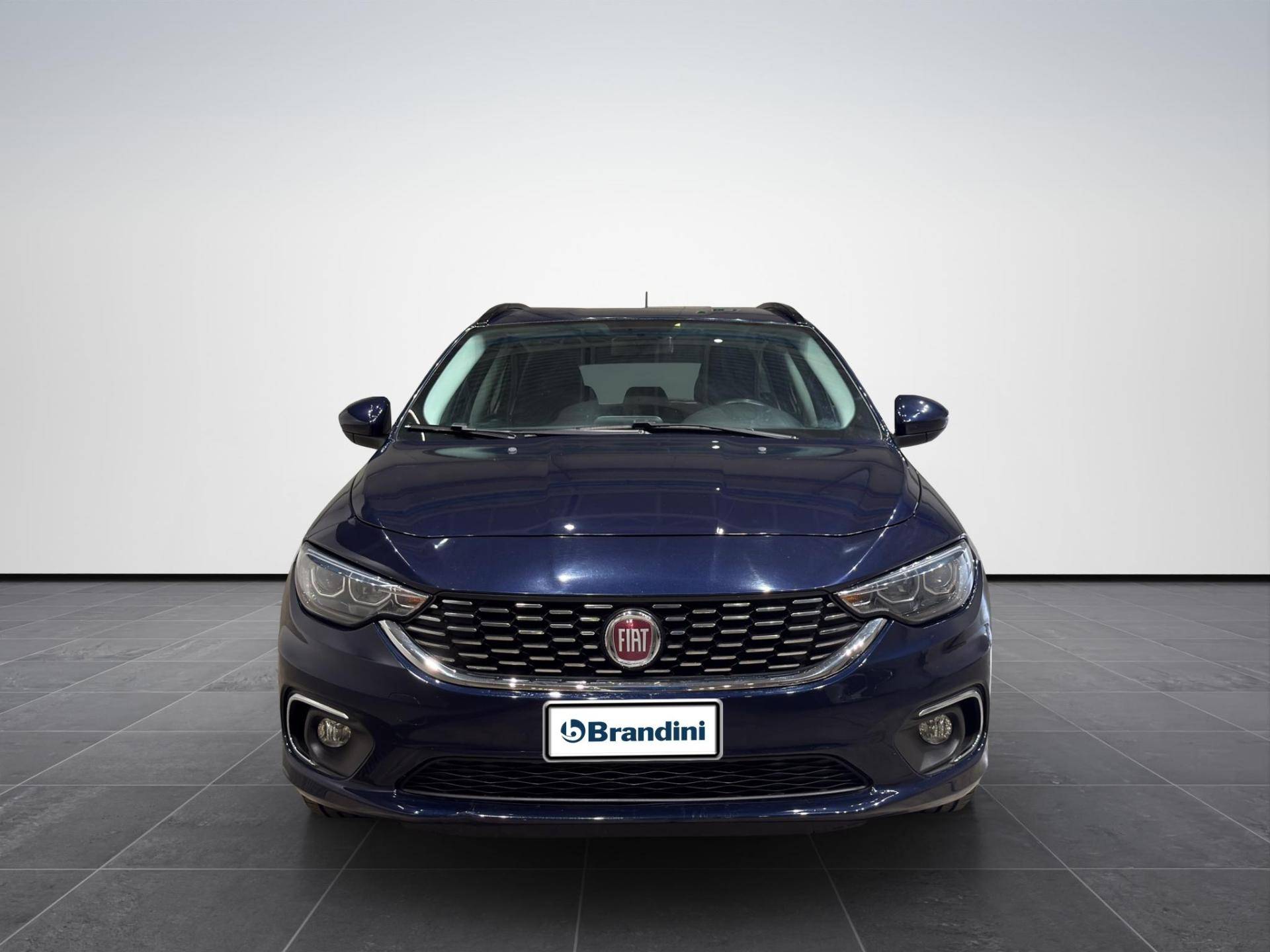 Auto Venduta - FIAT Tipo Tipo SW 1.6 mjt Lounge s&s 120cv my19 usata in pronta consegna - Brandini
