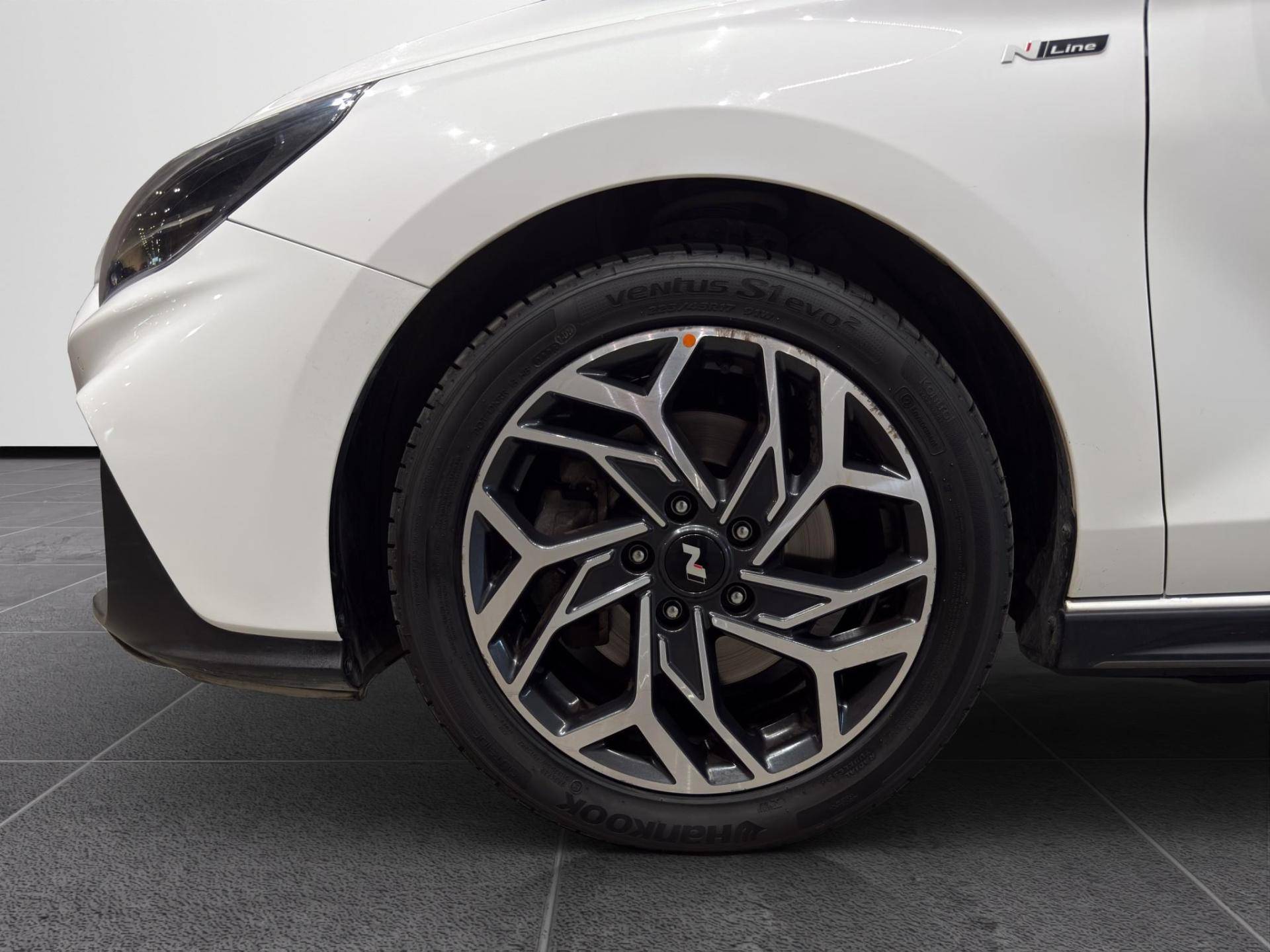HYUNDAI i30 2024 5p i30 1.0 t-gdi 48V NLine 100cv dct usata in pronta consegna - Brandini