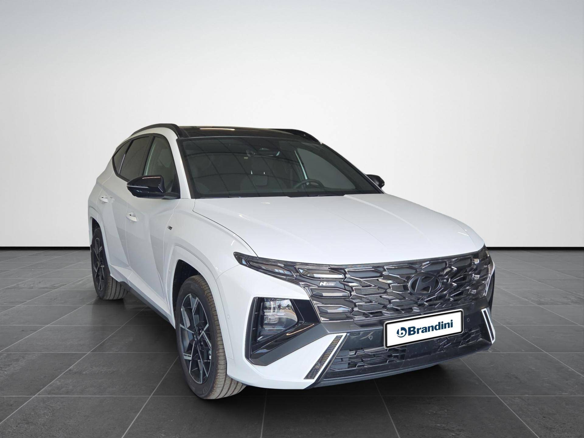 HYUNDAI Tucson Tucson 1.6 hev NLine Deluxe Pack 2wd 239cv auto usata in pronta consegna - Brandini
