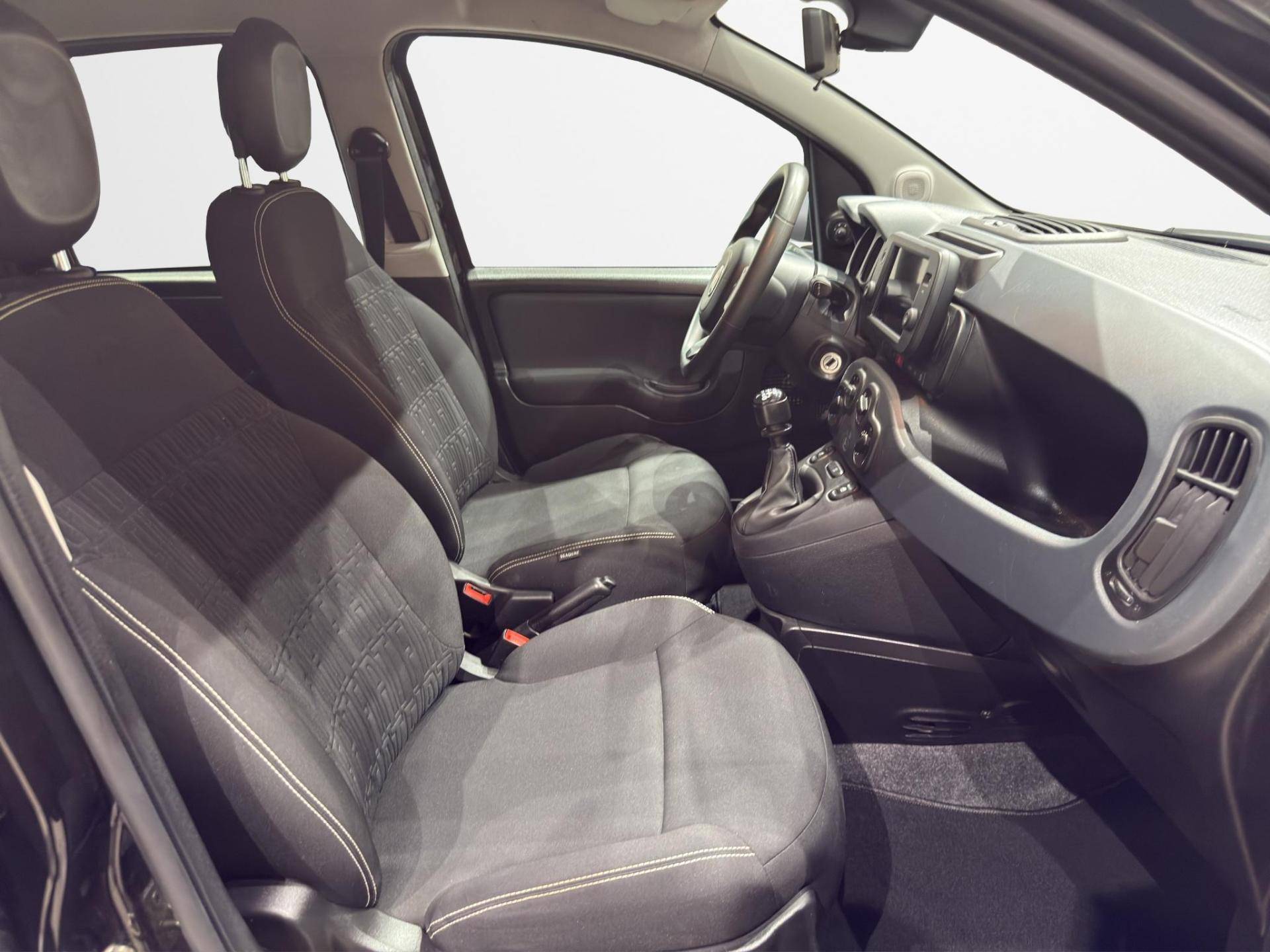 FIAT Panda Panda 1.0 firefly hybrid Cross s&s 70cv 5p.ti usata in pronta consegna - Brandini
