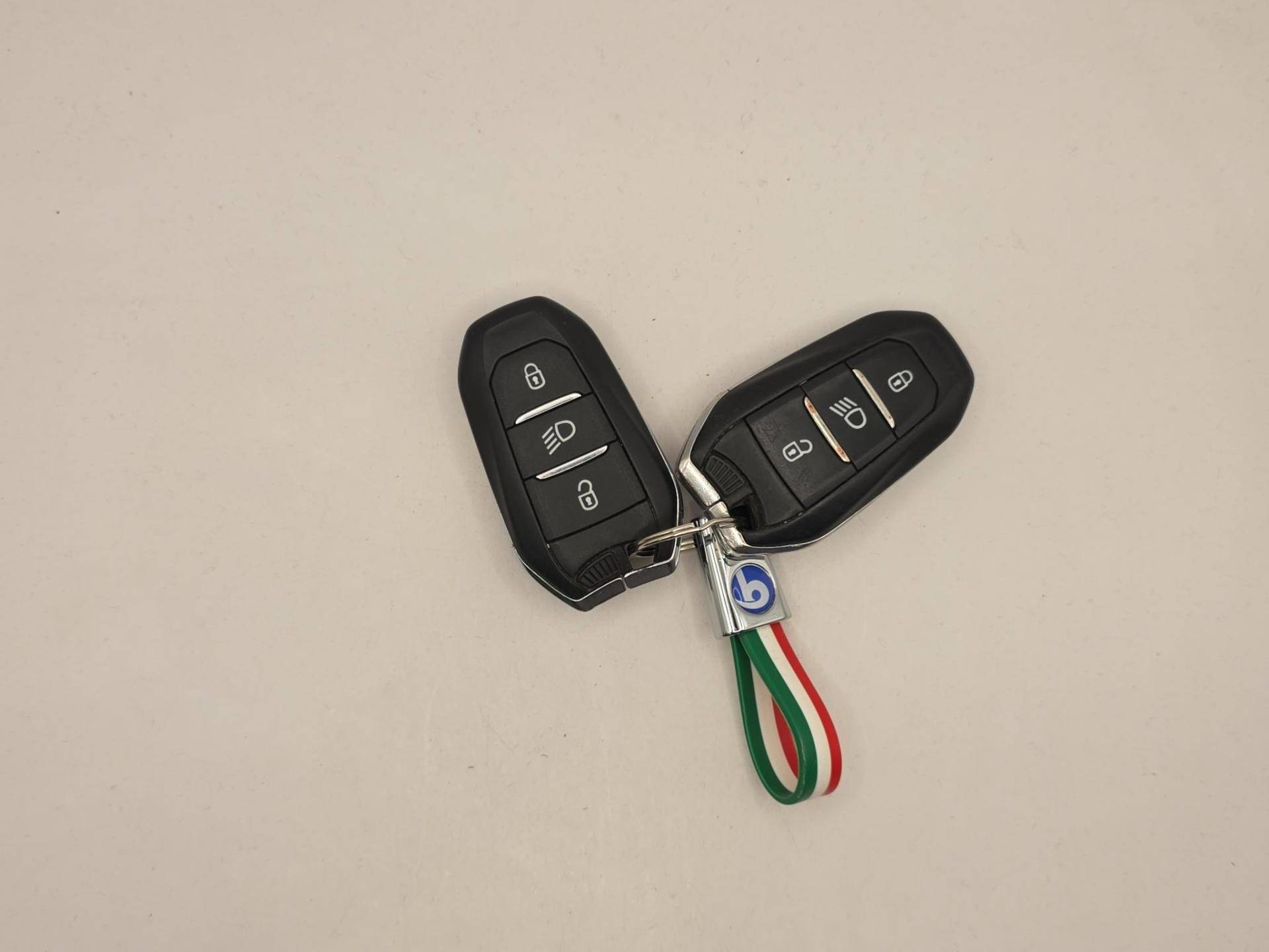 Auto Venduta - PEUGEOT 3008 3008 1.5 bluehdi GT Line s&s 130cv usata in pronta consegna - Brandini