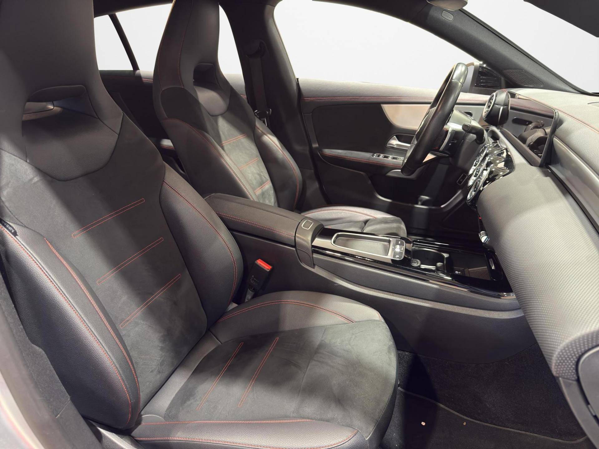 MERCEDES CLA CLA Shooting Brake 200 d AMG Line Advanced Plus auto usata in pronta consegna - Brandini