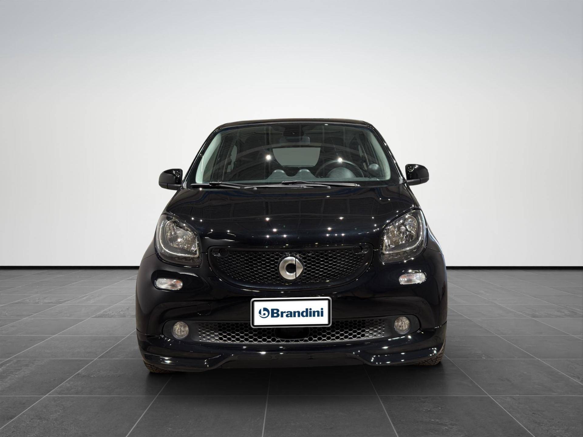 Auto Venduta - SMART Forfour Forfour 0.9 t. Passion 90cv twinamic my18 usata in pronta consegna - Brandini
