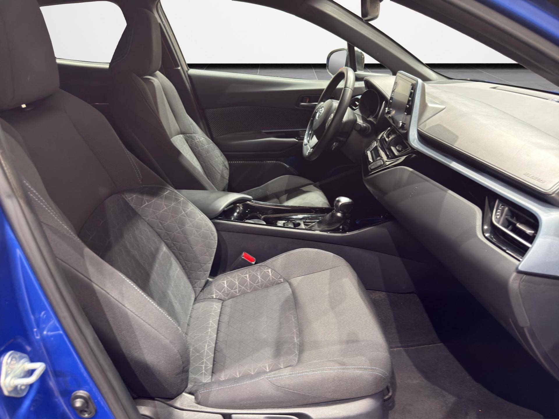 Auto Venduta - TOYOTA C-HR C-HR 2.0h Trend e-cvt usata in pronta consegna - Brandini