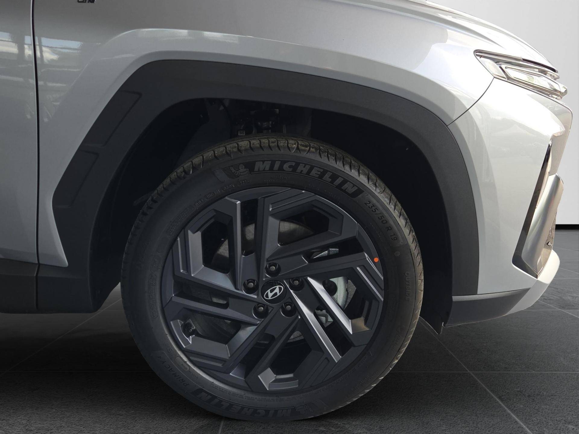 HYUNDAI Tucson Tucson 1.6 hev Dark Line 2wd 239cv auto usata in pronta consegna - Brandini