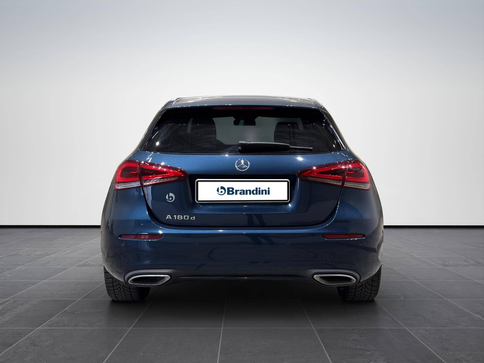 MERCEDES Classe A A 180 d Sport Night edition auto usata in pronta consegna - Brandini
