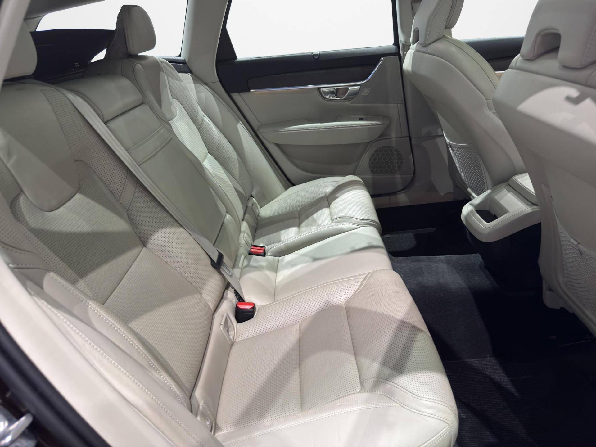 VOLVO V90 2016 Cross Country V90 Cross Country 2.0 d4 Pro awd geartronic my19 usata in pronta consegna - Brandini
