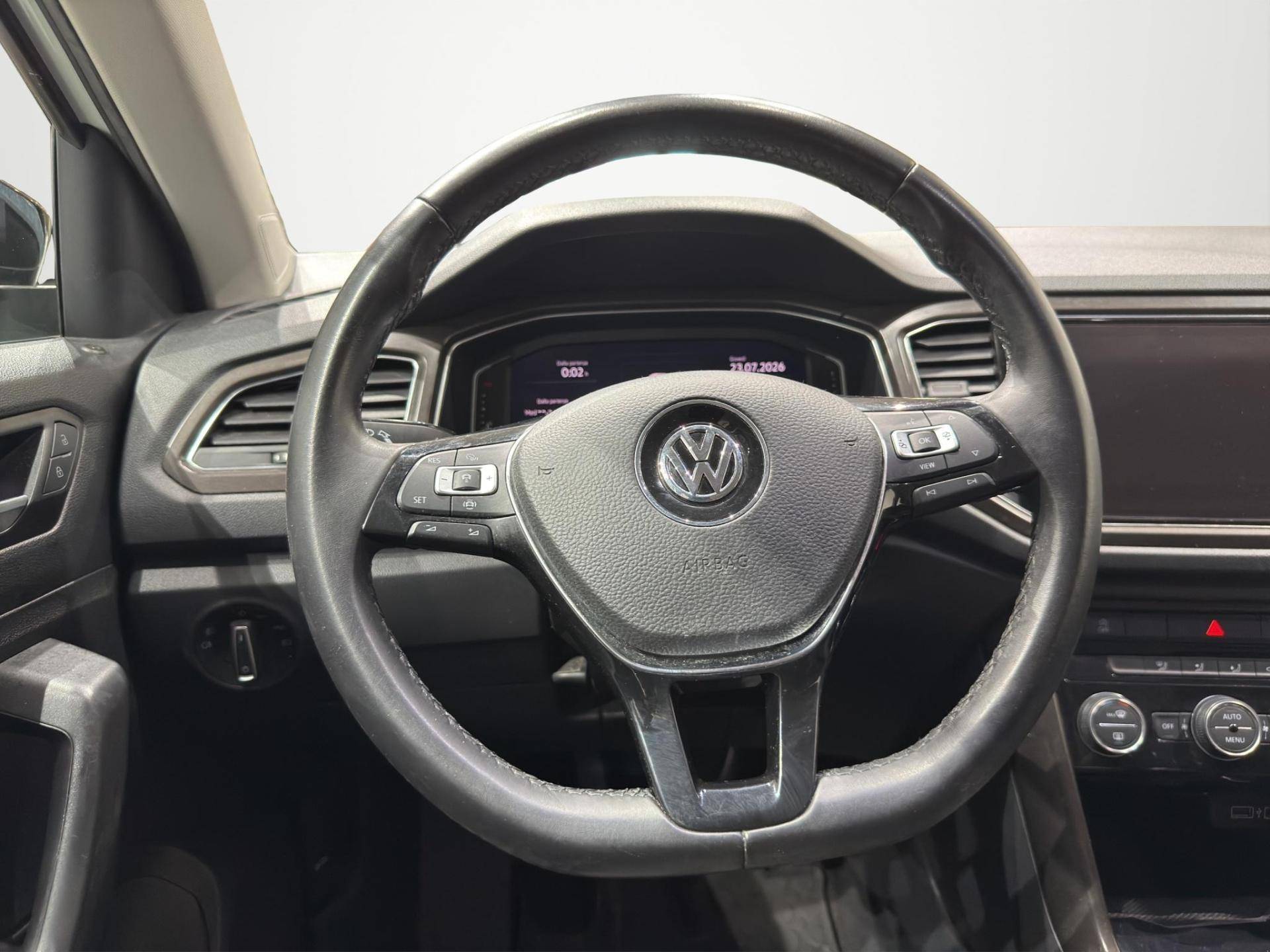 VOLKSWAGEN T-Roc T-Roc 1.0 tsi Style 115cv usata in pronta consegna - Brandini