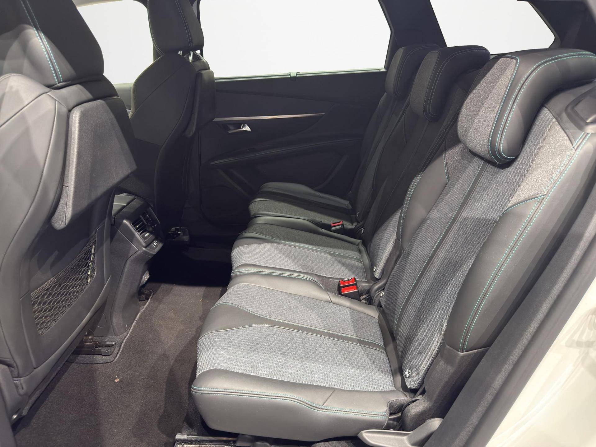 PEUGEOT 5008 5008 1.5 bluehdi Allure s&s 130cv usata in pronta consegna - Brandini