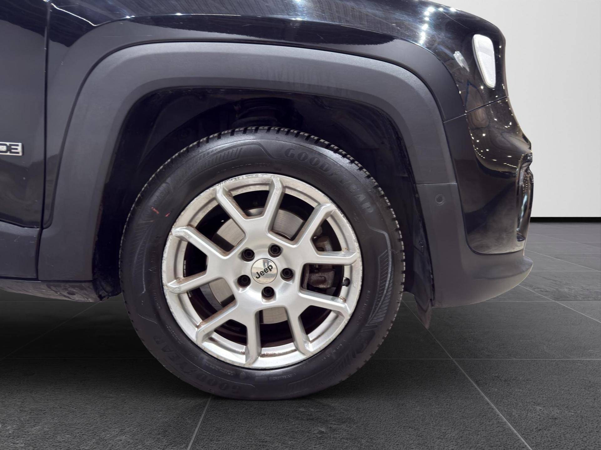 Auto Venduta - JEEP Renegade Renegade 1.5 turbo t4 mhev Limited 2wd 130cv dct usata in pronta consegna - Brandini