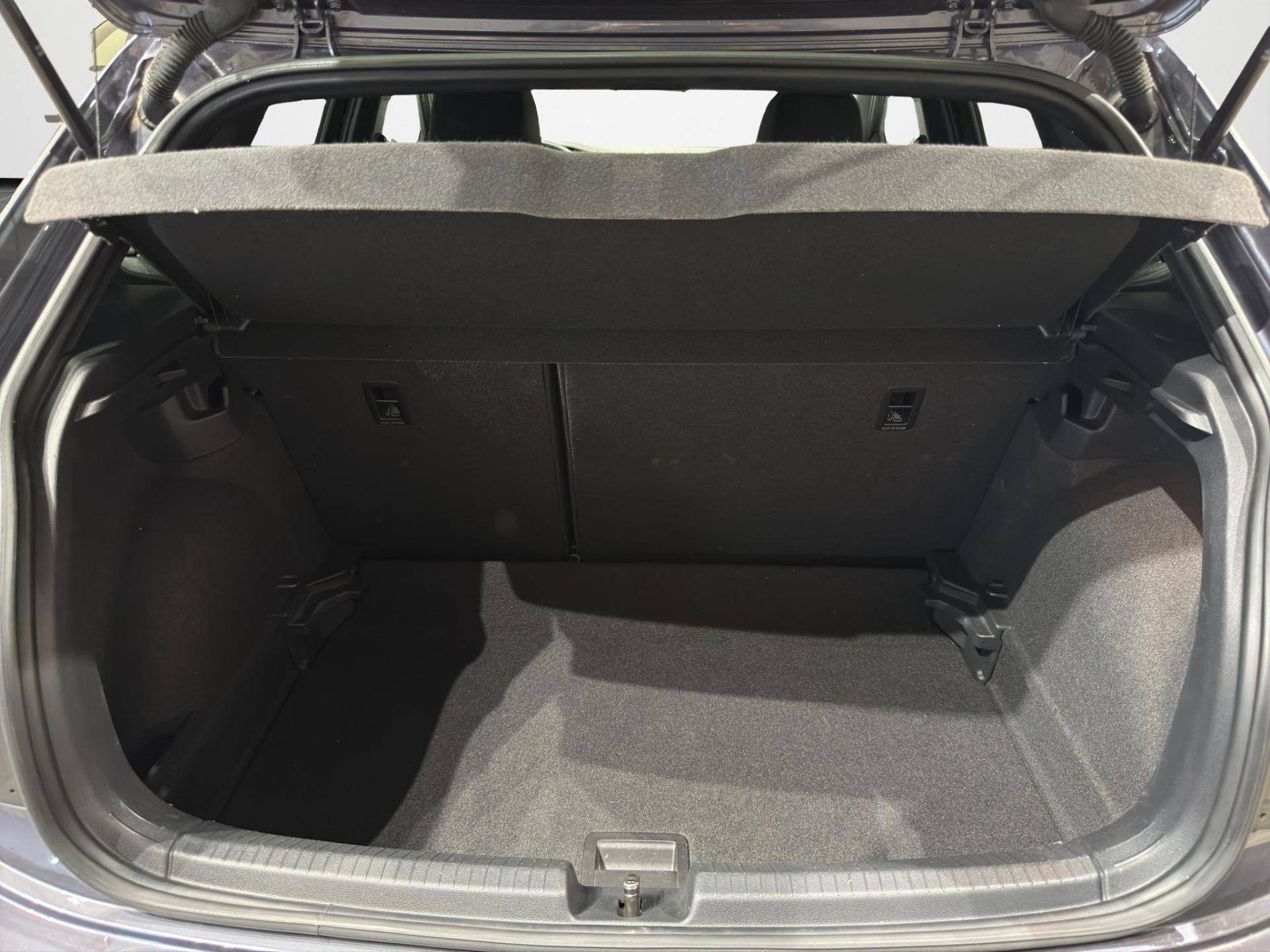 Auto Venduta - VOLKSWAGEN Polo Polo 1.0 tsi R-Line 110cv dsg usata in pronta consegna - Brandini
