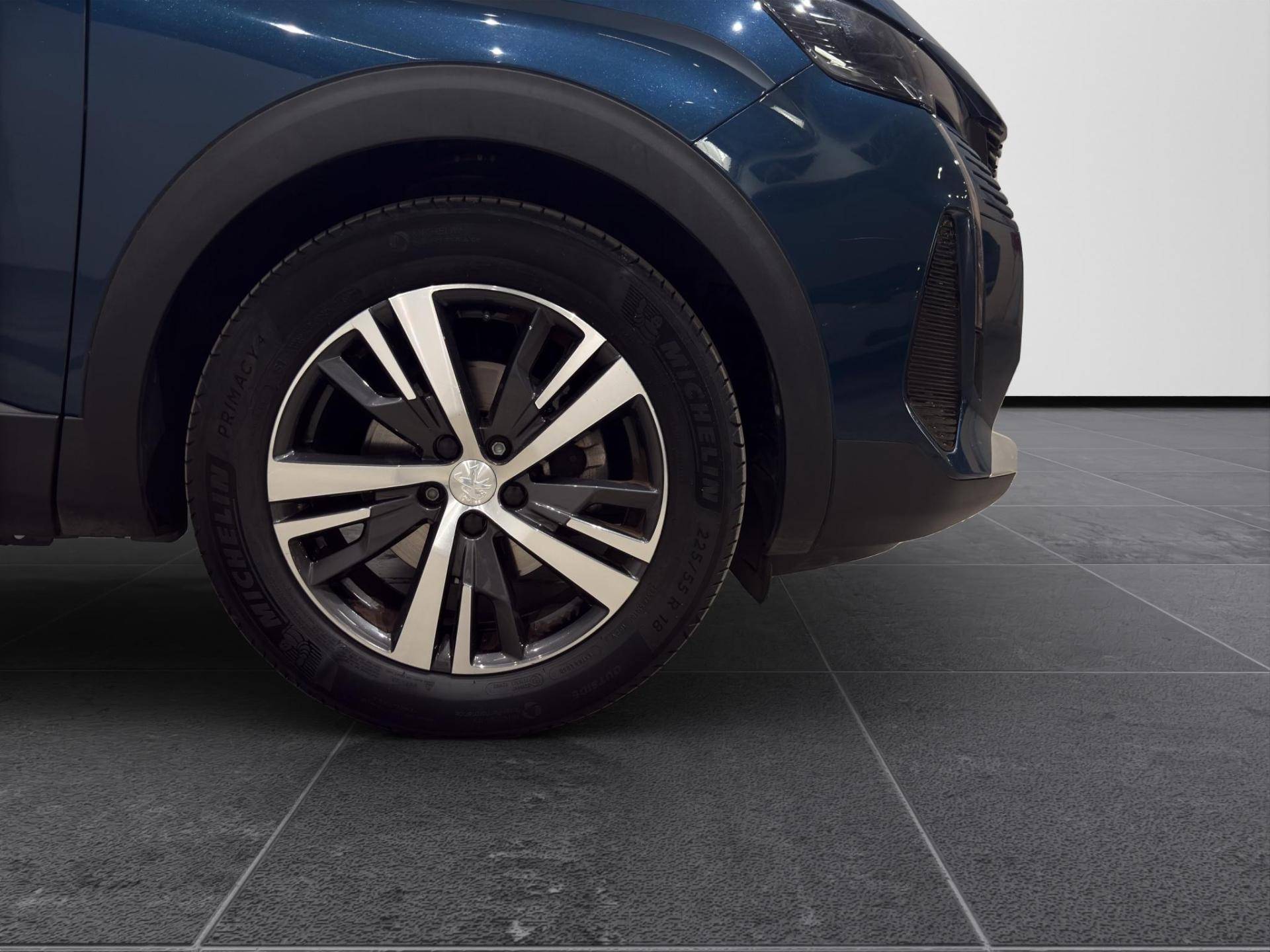 Auto Venduta - PEUGEOT 5008 5008 1.2 puretech t Allure Pack s&s 130cv usata in pronta consegna - Brandini