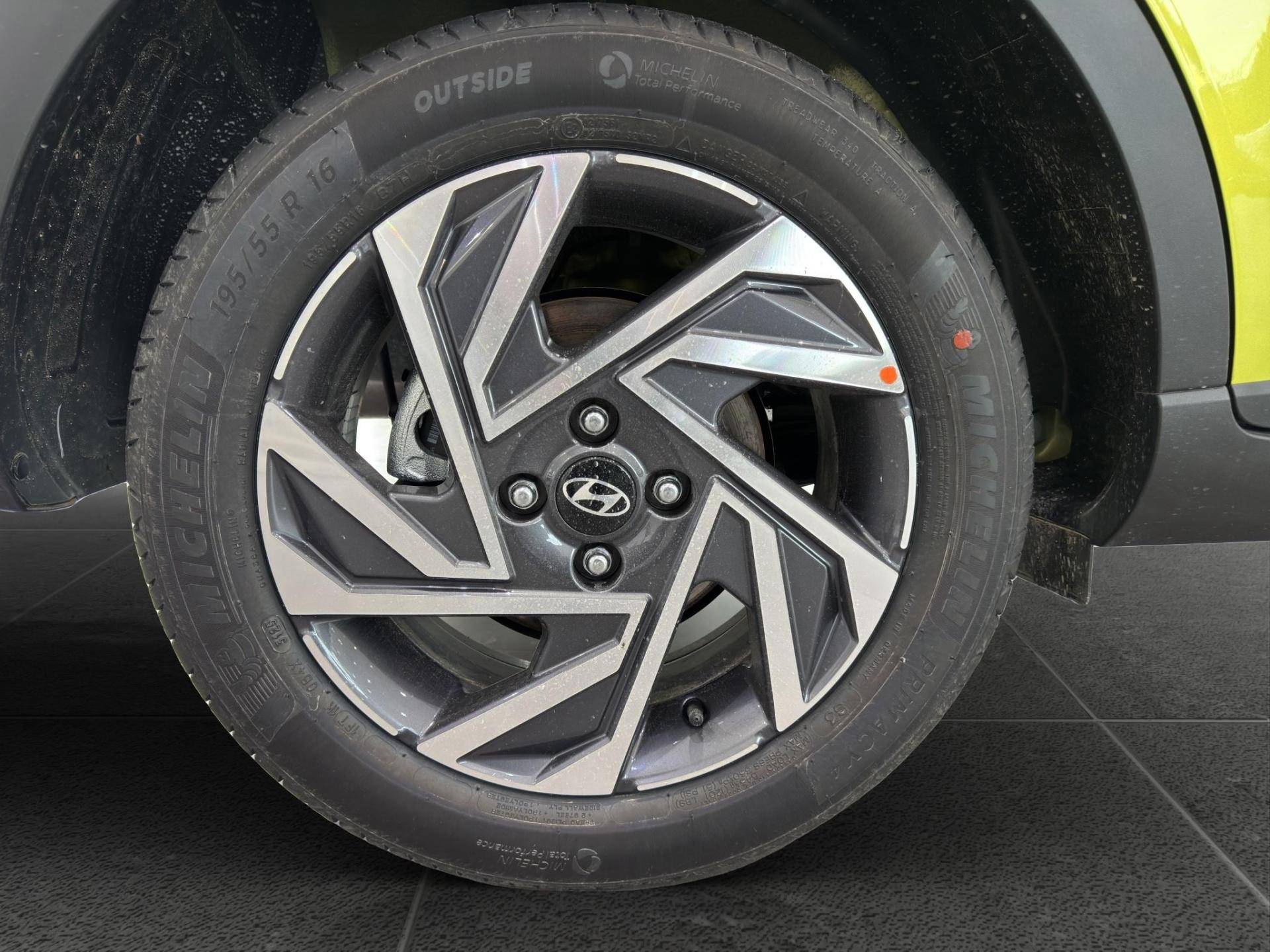 Auto Venduta - HYUNDAI Bayon Bayon 1.0 t-gdi Business 90cv mt usata in pronta consegna - Brandini