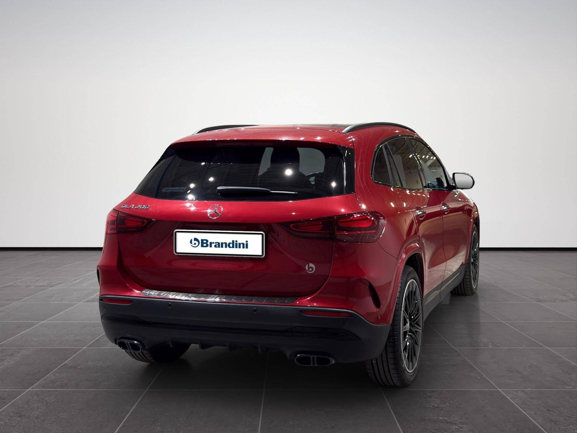 MERCEDES GLA GLA 200 d AMG Line Premium Plus auto usata in pronta consegna - Brandini