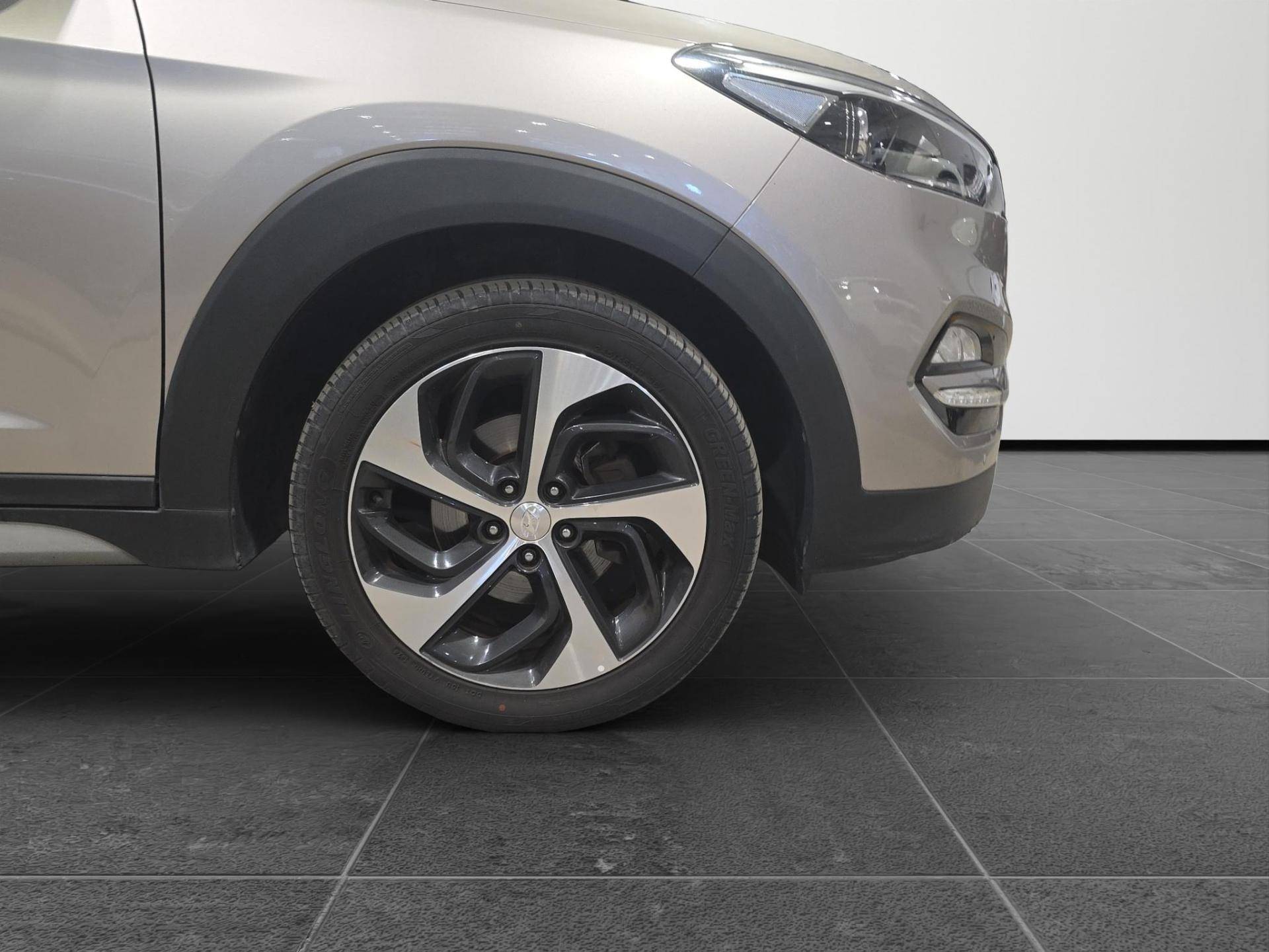 HYUNDAI Tucson Tucson 1.7 crdi Xpossible 2wd 115cv usata in pronta consegna - Brandini
