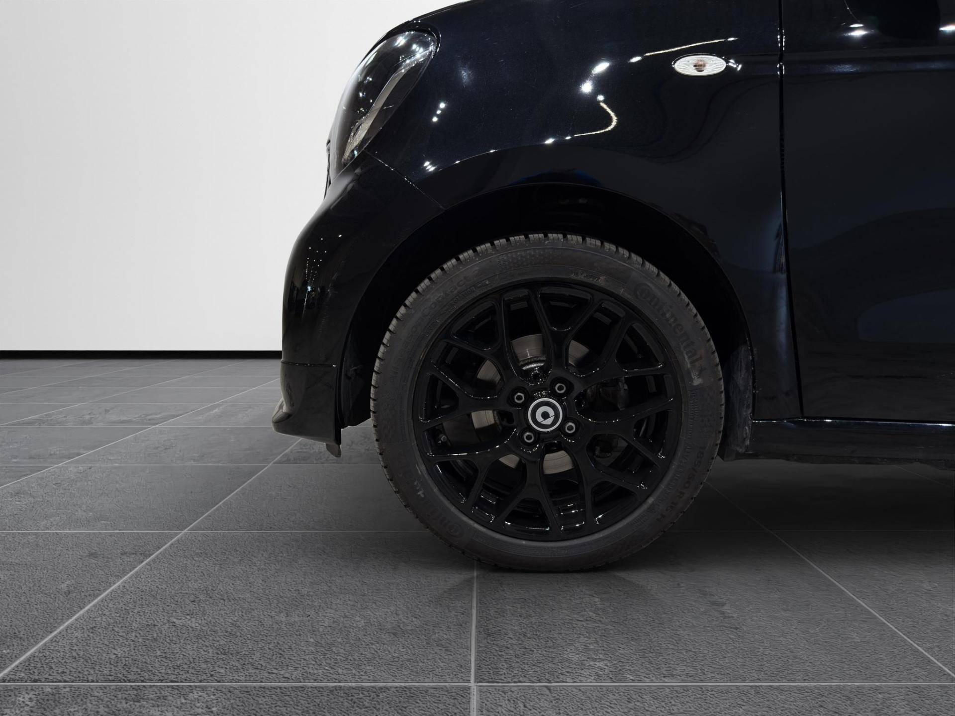 Auto Venduta - SMART Forfour Forfour 0.9 t. Passion 90cv twinamic my18 usata in pronta consegna - Brandini