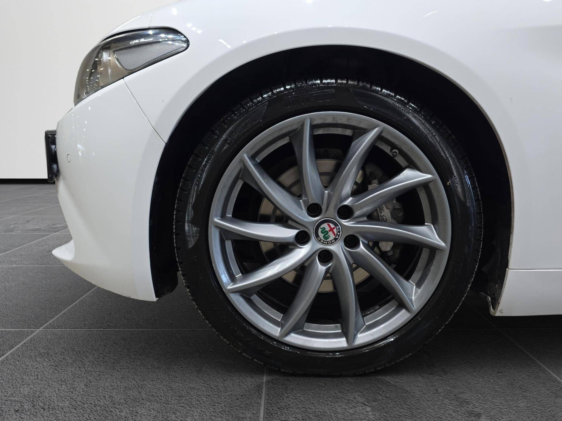 ALFA ROMEO GIULIA Giulia 2.2 t Sprint 160cv auto usata in pronta consegna - Brandini