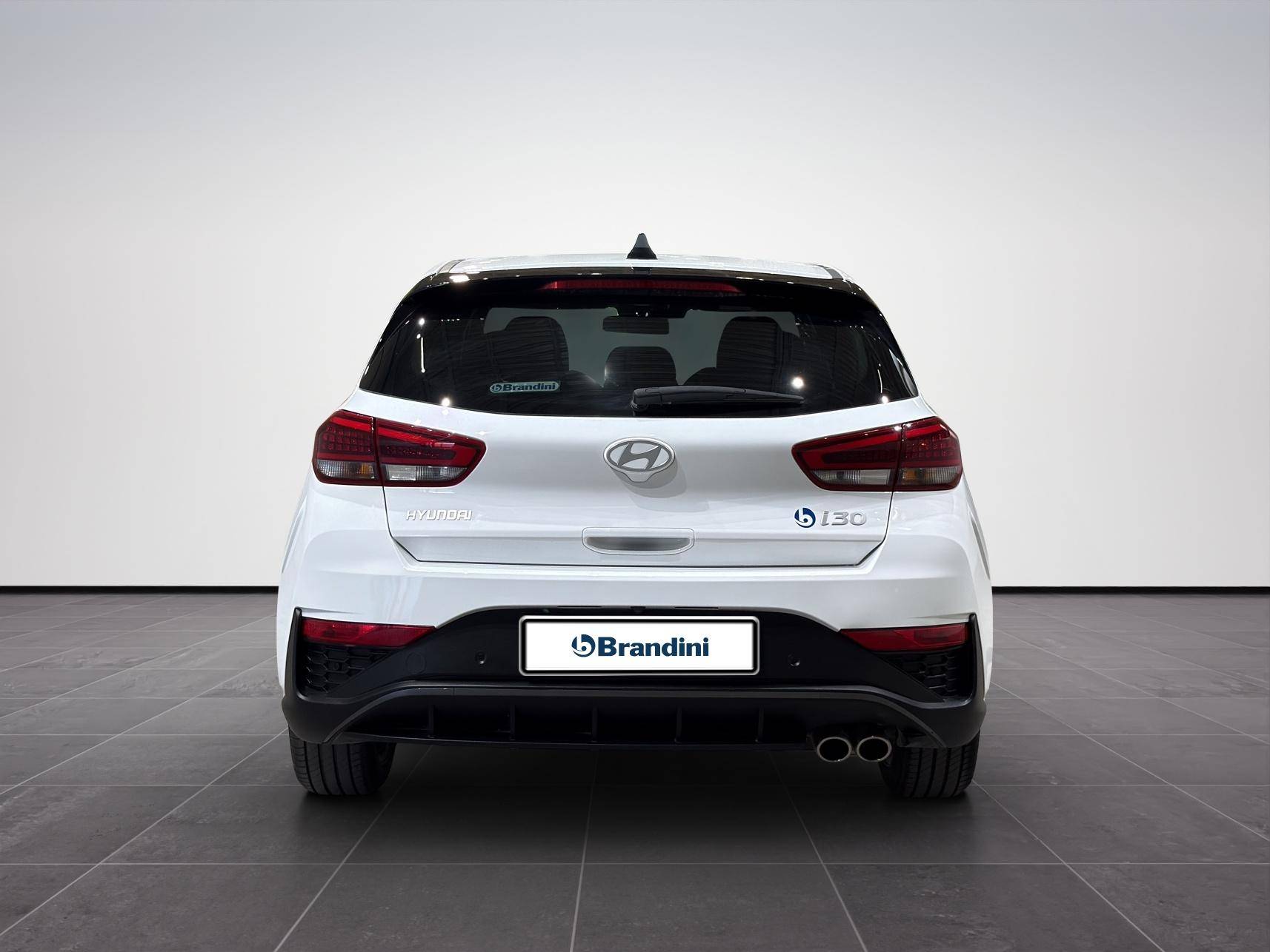 HYUNDAI i30 2024 5p i30 1.0 t-gdi 48V NLine 100cv dct usata in pronta consegna - Brandini