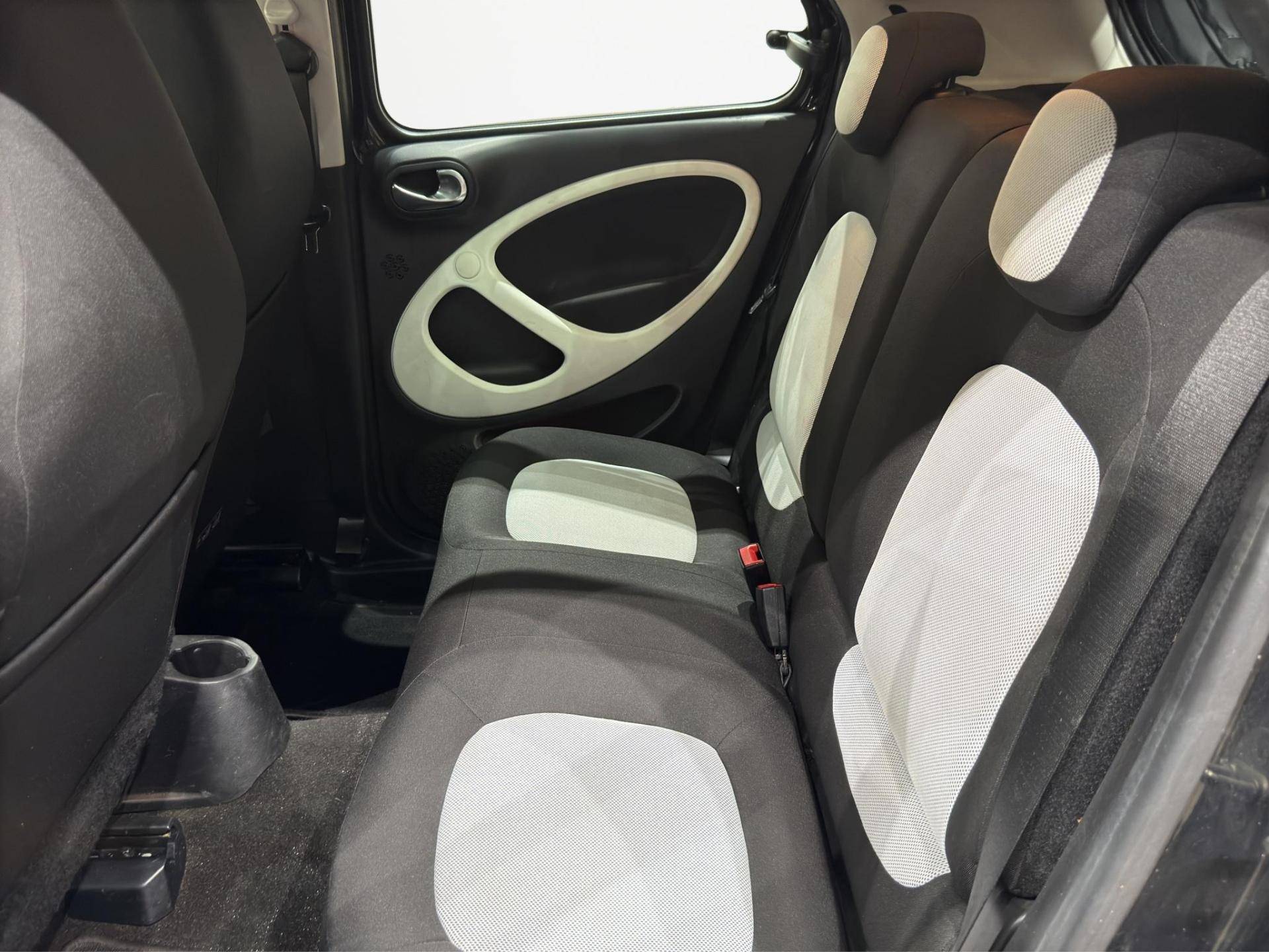 Auto Venduta - SMART Forfour Forfour 1.0 Passion 71cv usata in pronta consegna - Brandini
