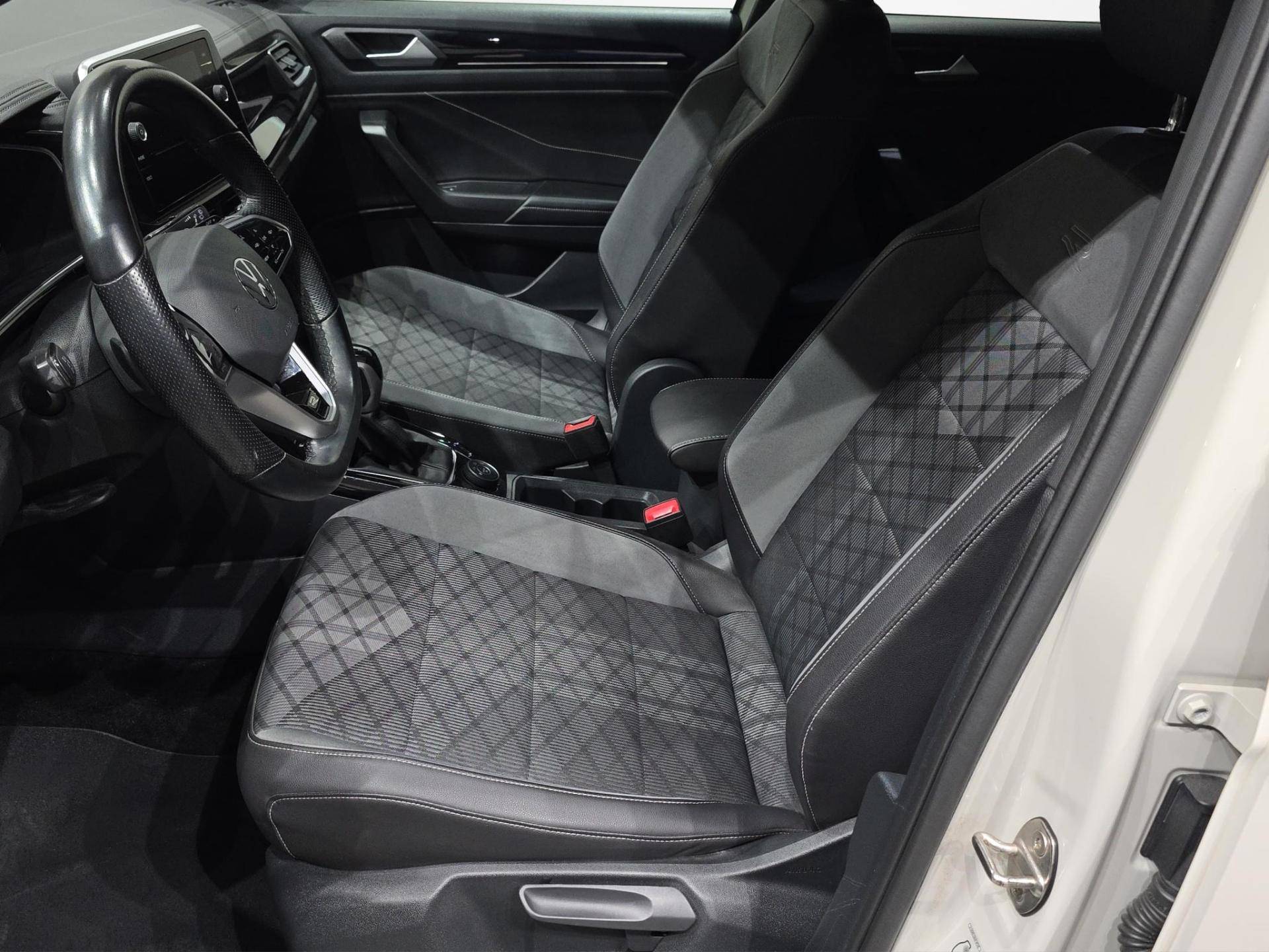 VOLKSWAGEN T-Roc T-Roc 2.0 tdi scr R-Line 4motion 150cv dsg usata in pronta consegna - Brandini