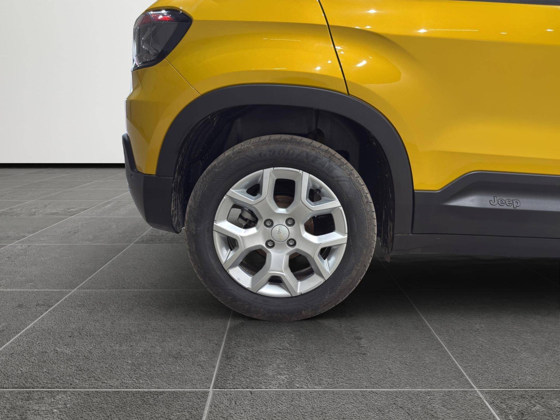 JEEP Avenger Avenger 1.2 turbo e-hybrid Altitude fwd 100cv edct6 usata in pronta consegna - Brandini