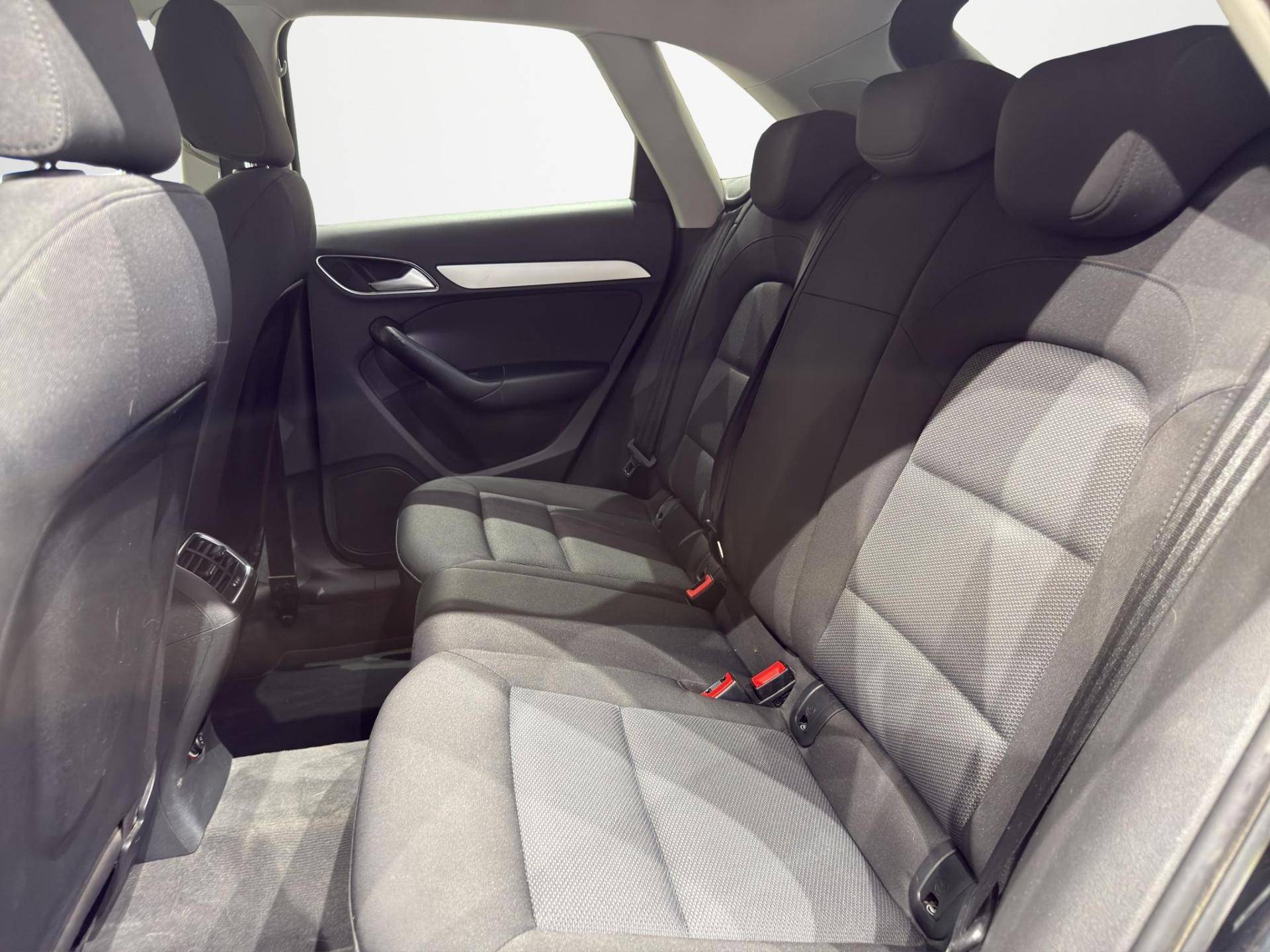AUDI Q3 Q3 2.0 tdi Business 150cv usata in pronta consegna - Brandini
