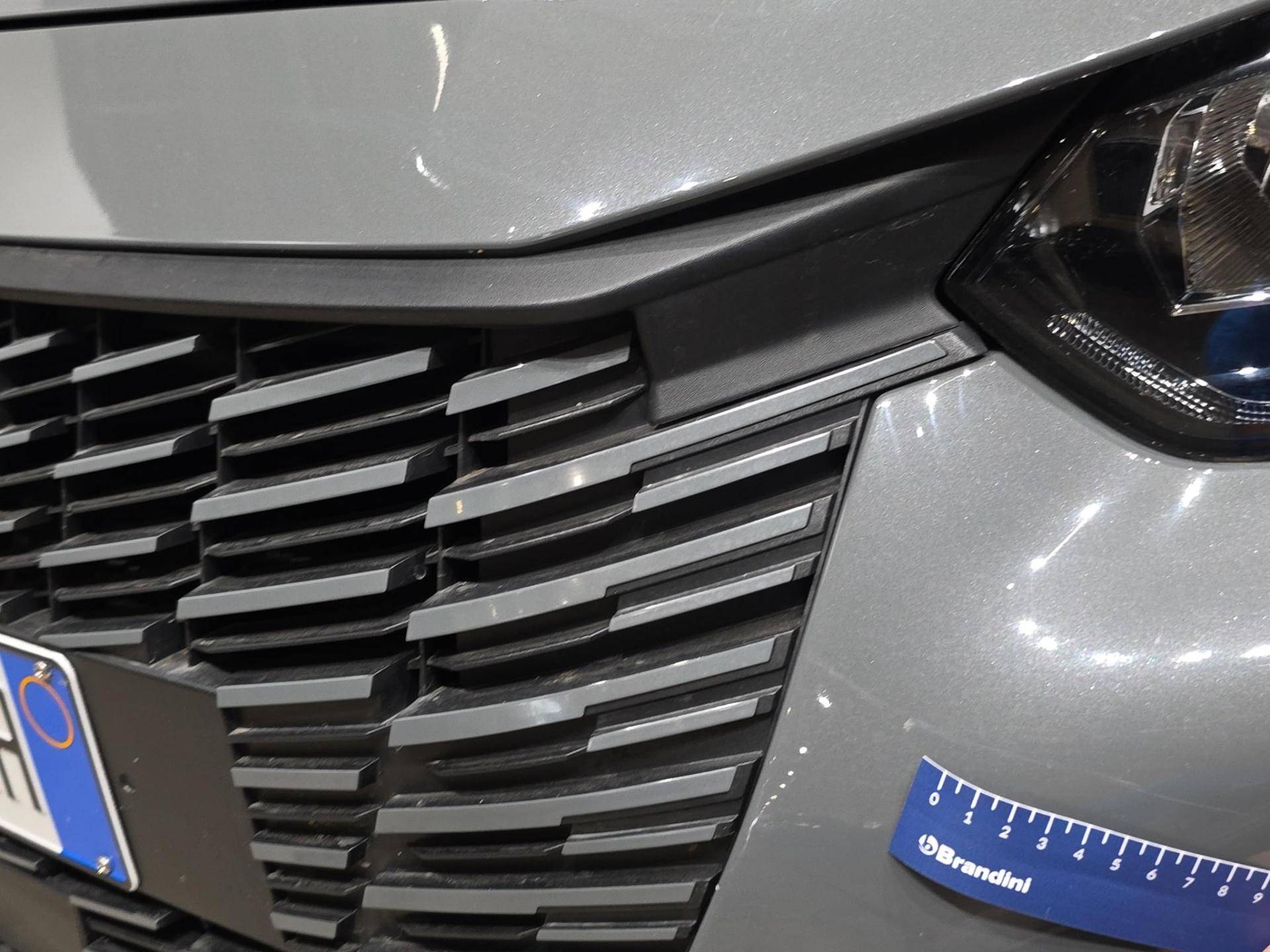Auto Venduta - PEUGEOT 208 208 1.2 hybrid Allure 100cv e-dcs 6 usata in pronta consegna - Brandini