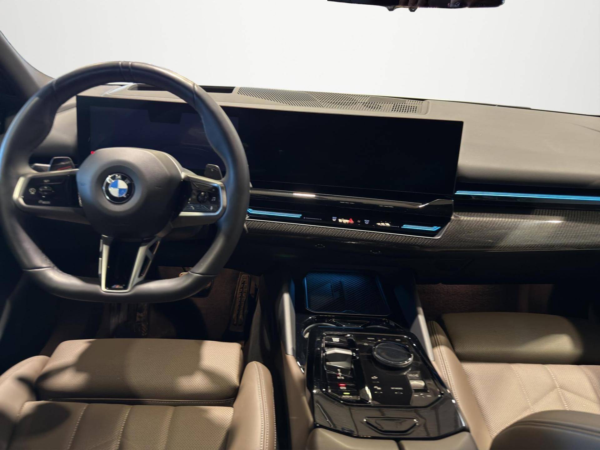 BMW Serie 5 Touring 540d Touring 48V xdrive MSport Pro 183kW auto usata in pronta consegna - Brandini