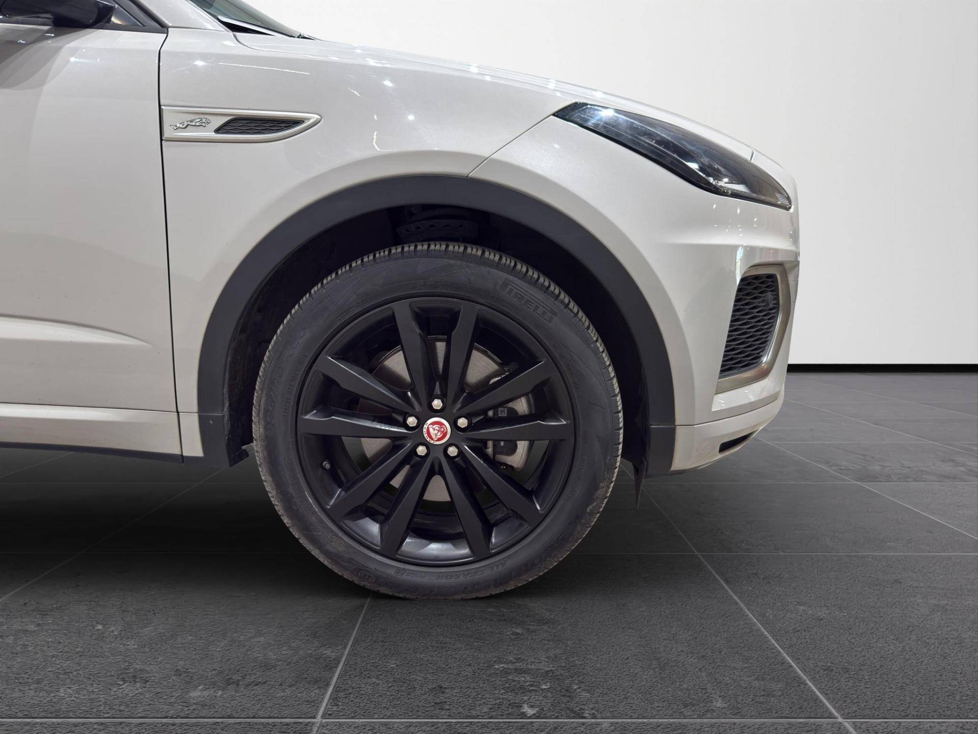 JAGUAR E-Pace E-Pace 2.0d i4 mhev R-Dynamic S awd 163cv auto usata in pronta consegna - Brandini