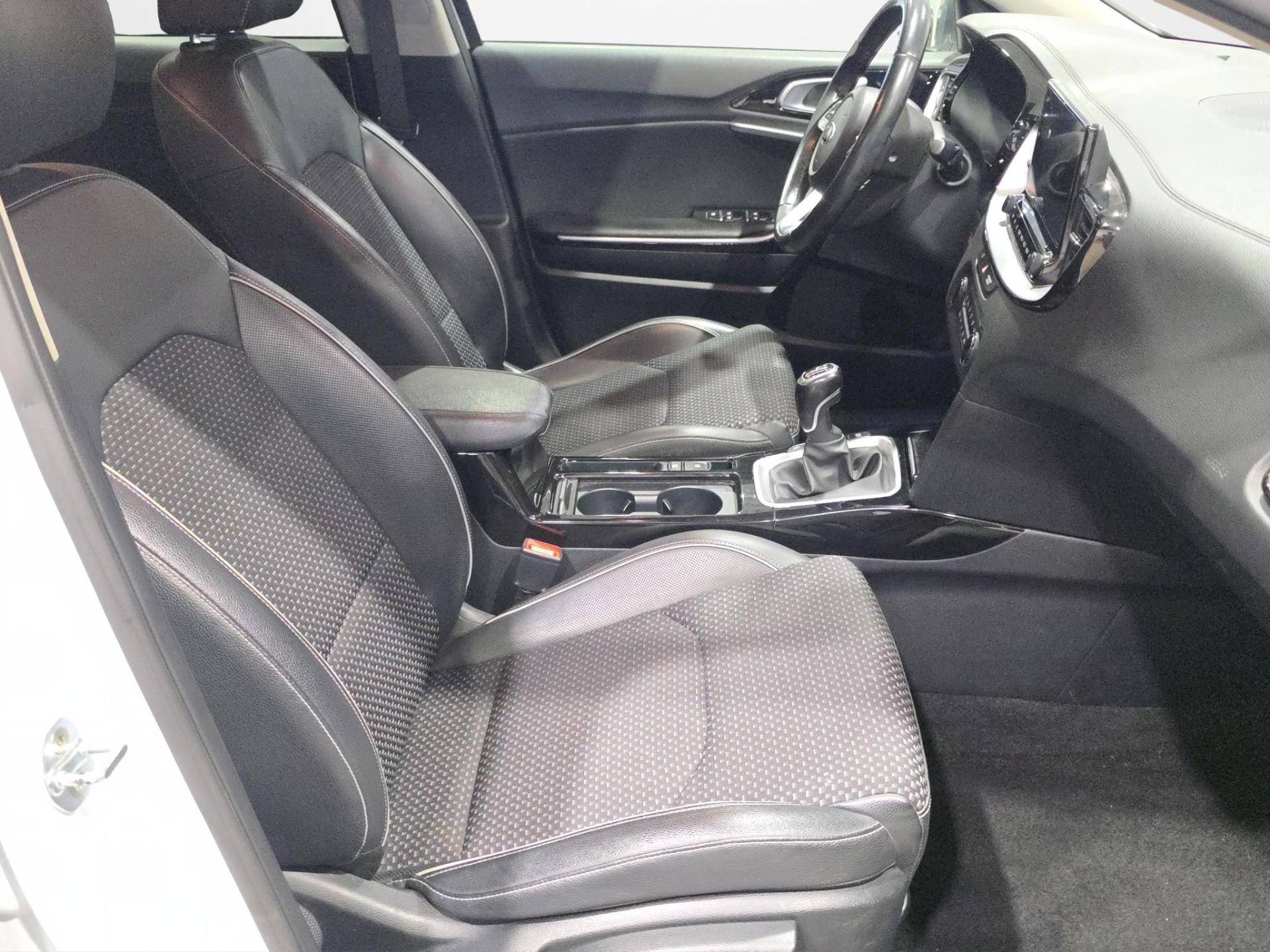 KIA XCeed Xceed 1.6 crdi mhev Style 136cv imt usata in pronta consegna - Brandini