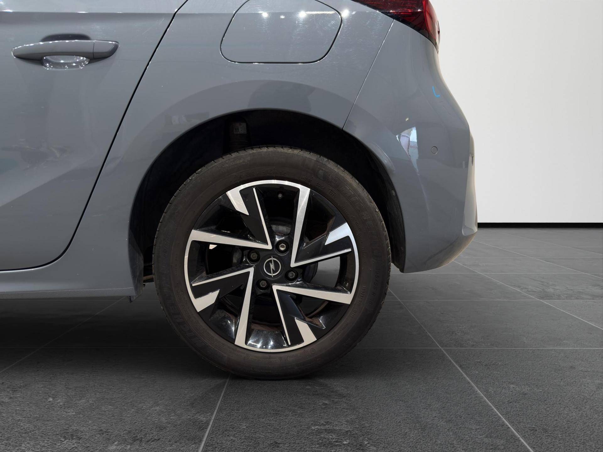 OPEL Corsa Corsa 1.2 GS s&s 100cv usata in pronta consegna - Brandini