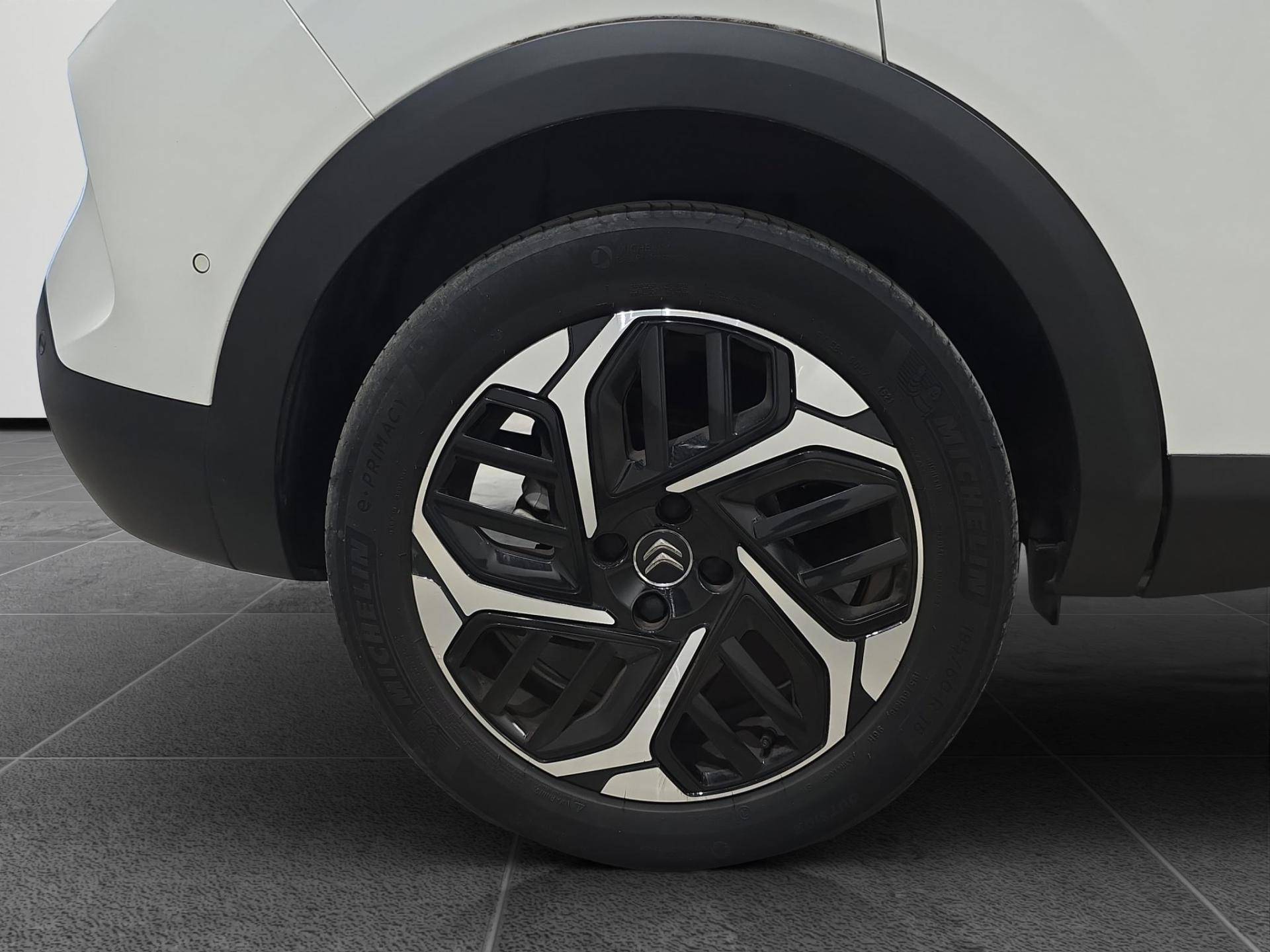 CITROEN C4 C4 1.2 puretech Shine s&s 130cv usata in pronta consegna - Brandini