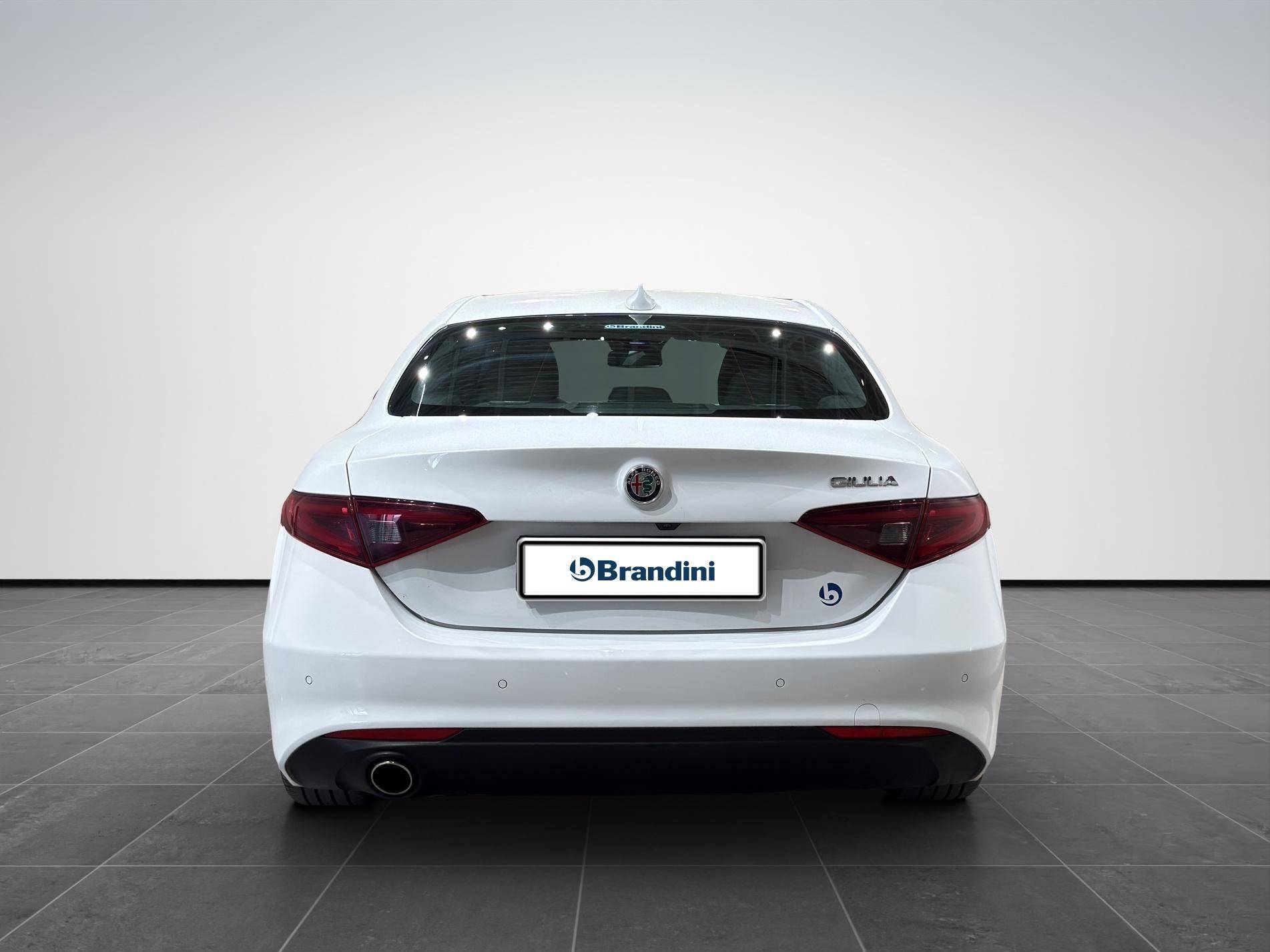 ALFA ROMEO GIULIA Giulia 2.2 t Sprint 160cv auto usata in pronta consegna - Brandini