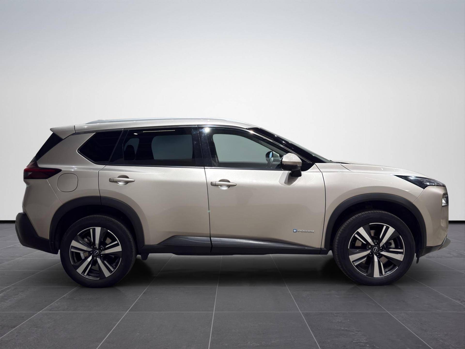 NISSAN X-TRAIL  e-power e-4orce 4wd 5 posti n-connecta usata in pronta consegna - Brandini