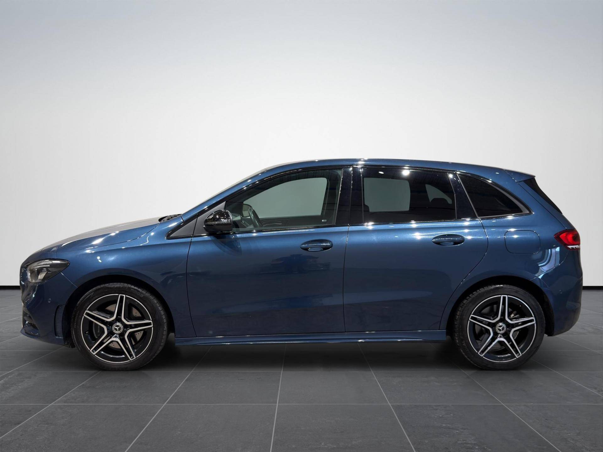 MERCEDES Classe B B 250 e plug-in hybrid(e-eq-power) Premium auto usata in pronta consegna - Brandini