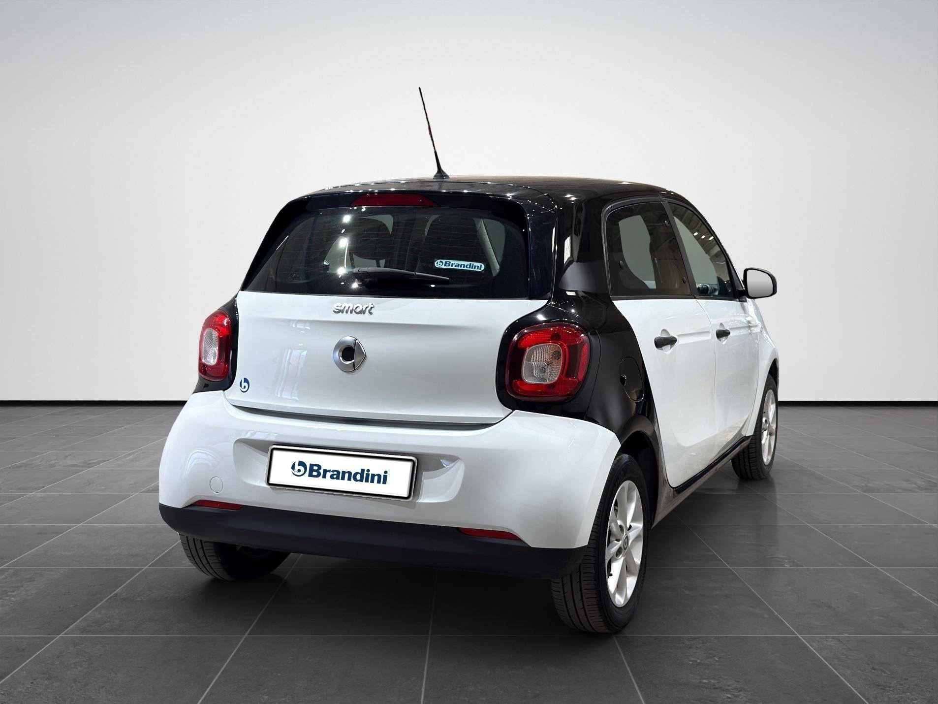 SMART Forfour Forfour 1.0 Urban (sport edition1) 71cv twinamic usata in pronta consegna - Brandini