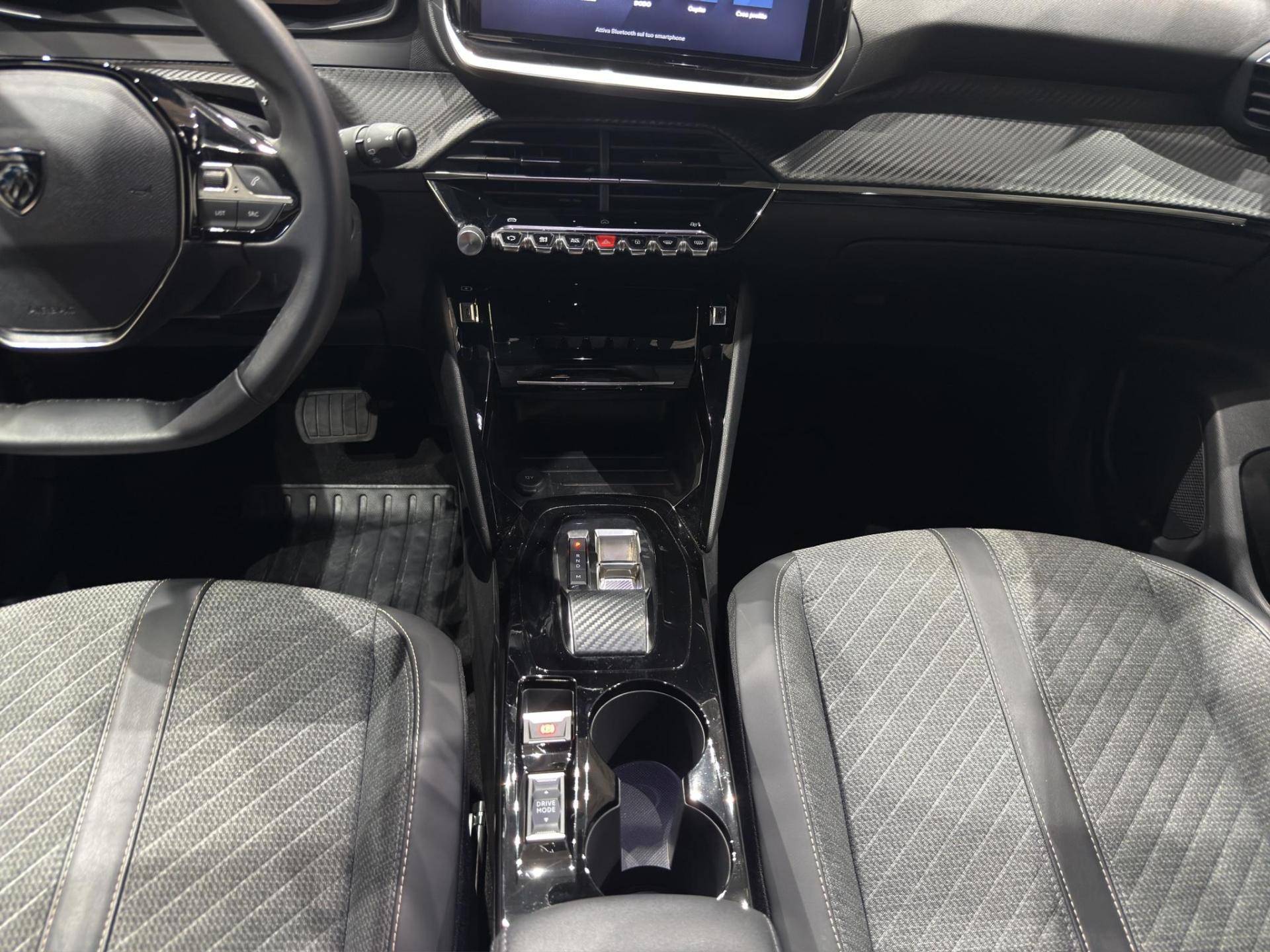 Auto Venduta - PEUGEOT 2008 2008 1.2 hybrid GT 136cv e-dcs6 usata in pronta consegna - Brandini