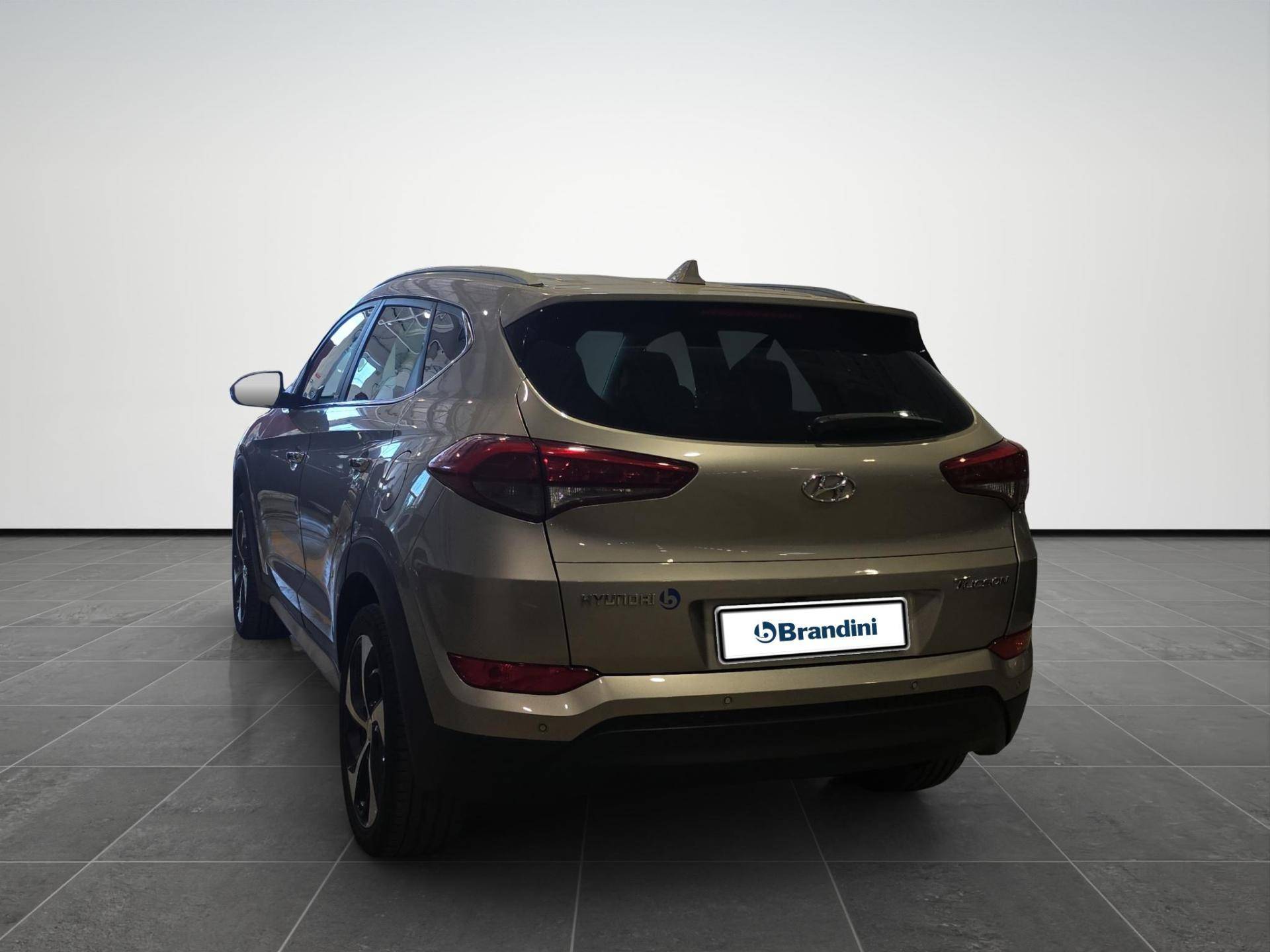 HYUNDAI Tucson Tucson 1.7 crdi Xpossible 2wd 115cv usata in pronta consegna - Brandini