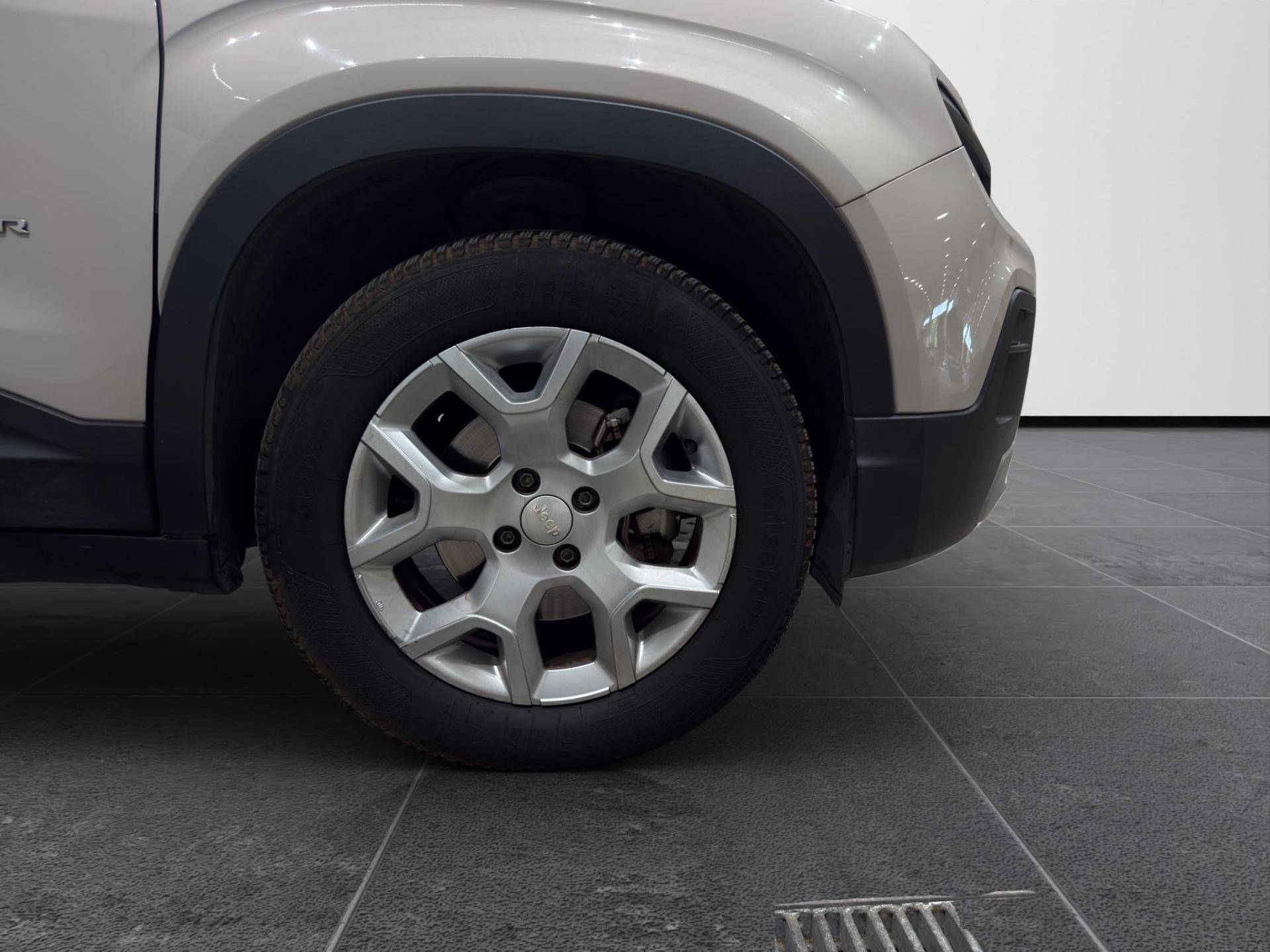JEEP Avenger Avenger 1.2 turbo e-hybrid Altitude fwd 100cv edct6 usata in pronta consegna - Brandini