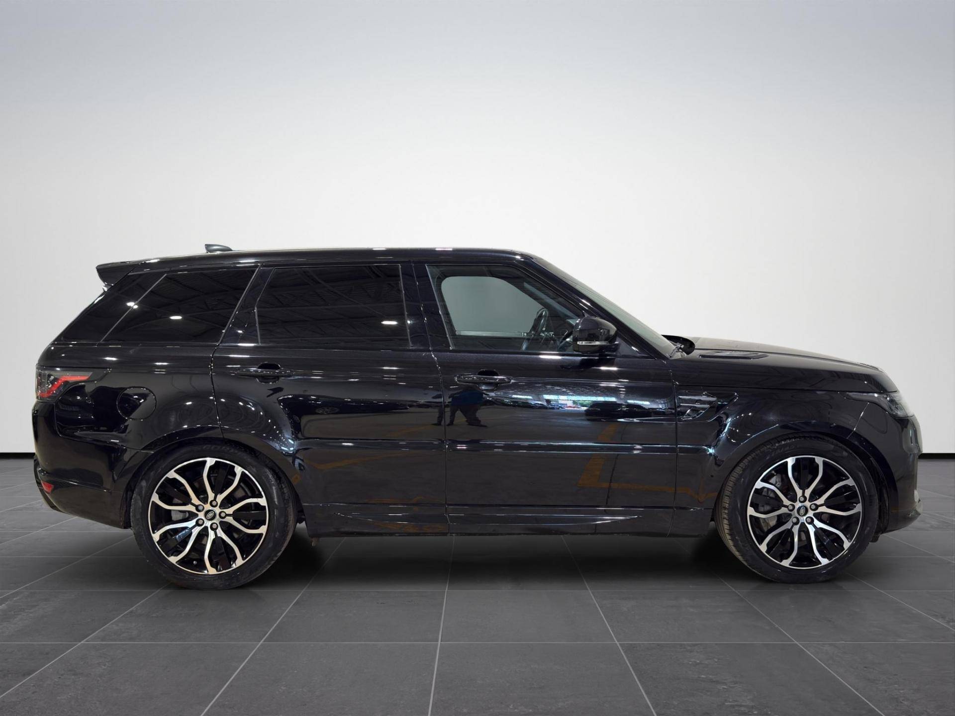 LAND ROVER Range Rover Sport Range Rover Sport 3.0d i6 mhev HSE Dynamic Stealth 249cv auto usata in pronta consegna - Brandini