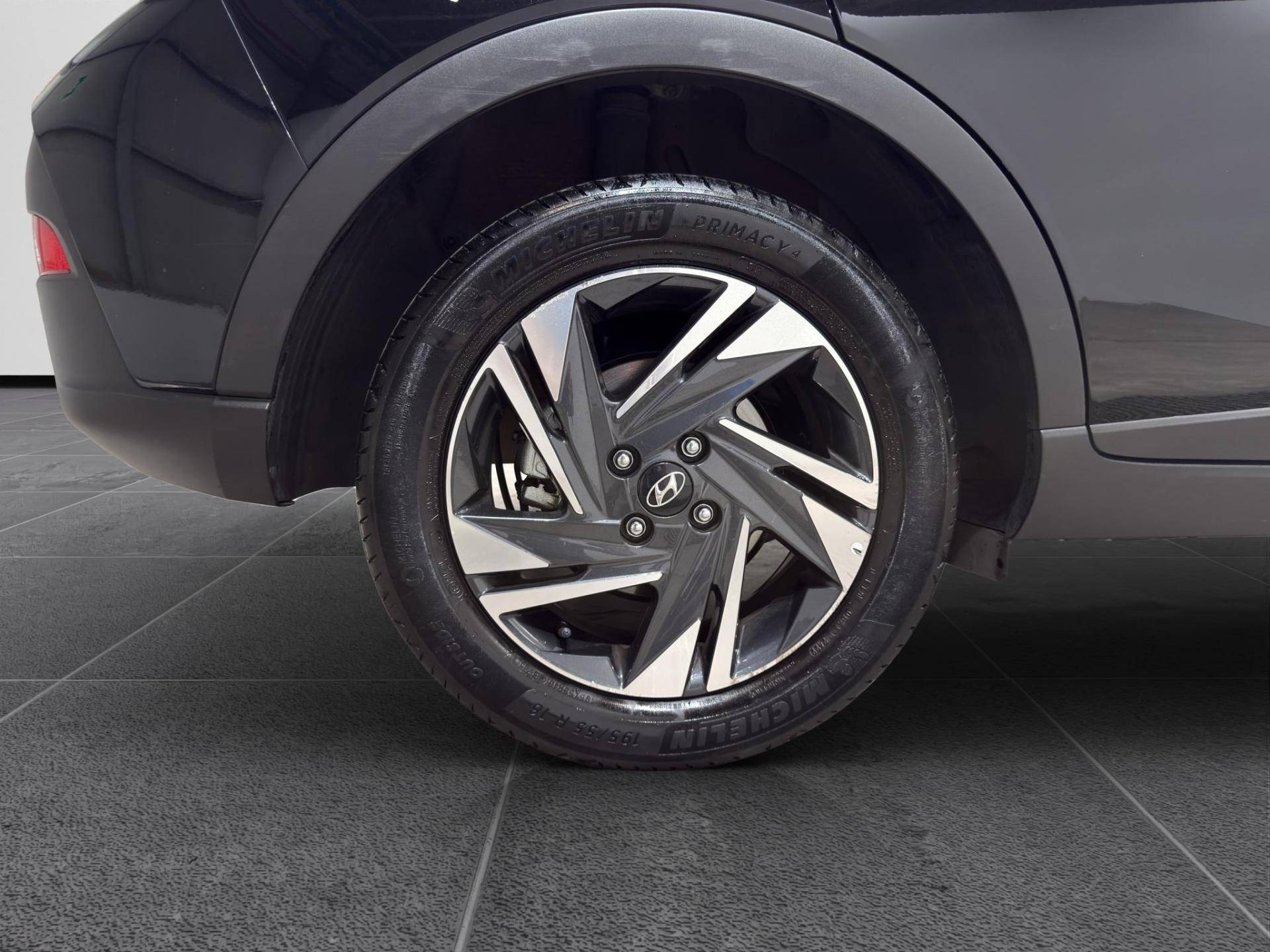 Auto Venduta - FORD Bayon Bayon 1.2 mpi Xline usata in pronta consegna - Brandini