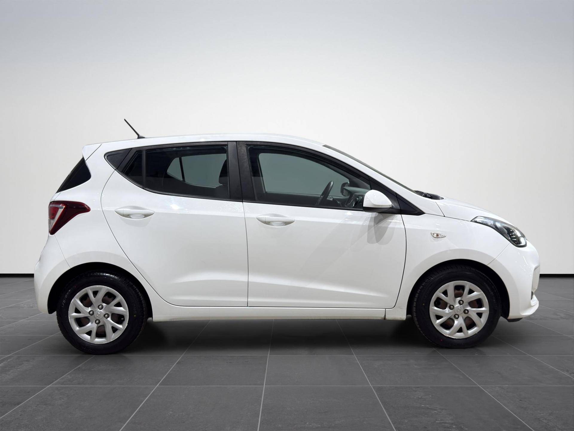 Auto Venduta - HYUNDAI I10 i10 1.0 Classic E6 usata in pronta consegna - Brandini