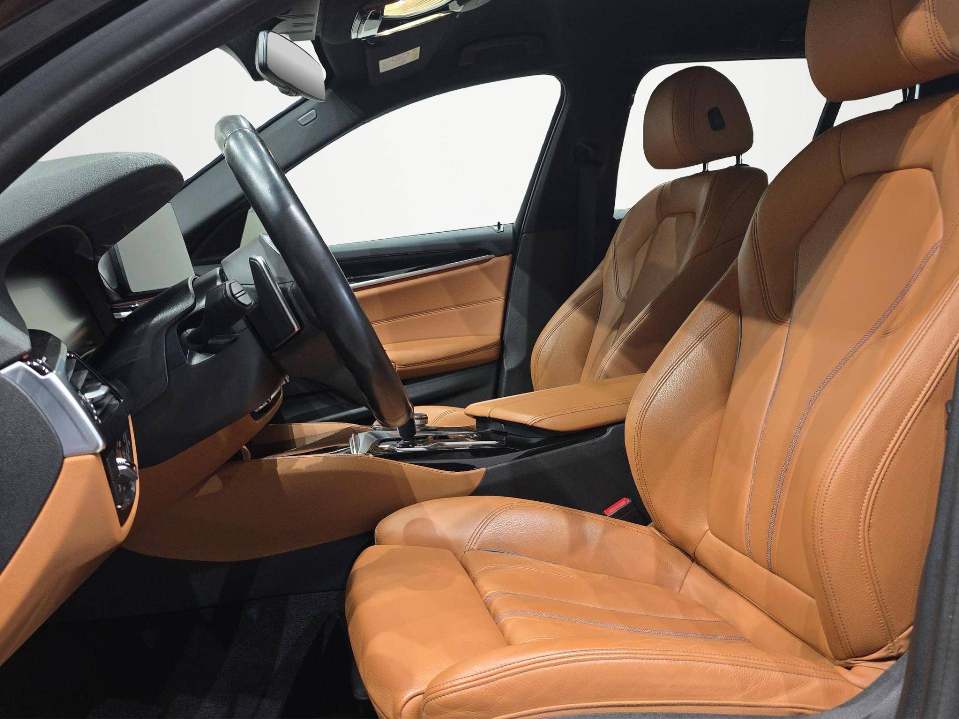 BMW Serie 5 Touring 520d Touring mhev 48V xdrive Msport auto usata in pronta consegna - Brandini