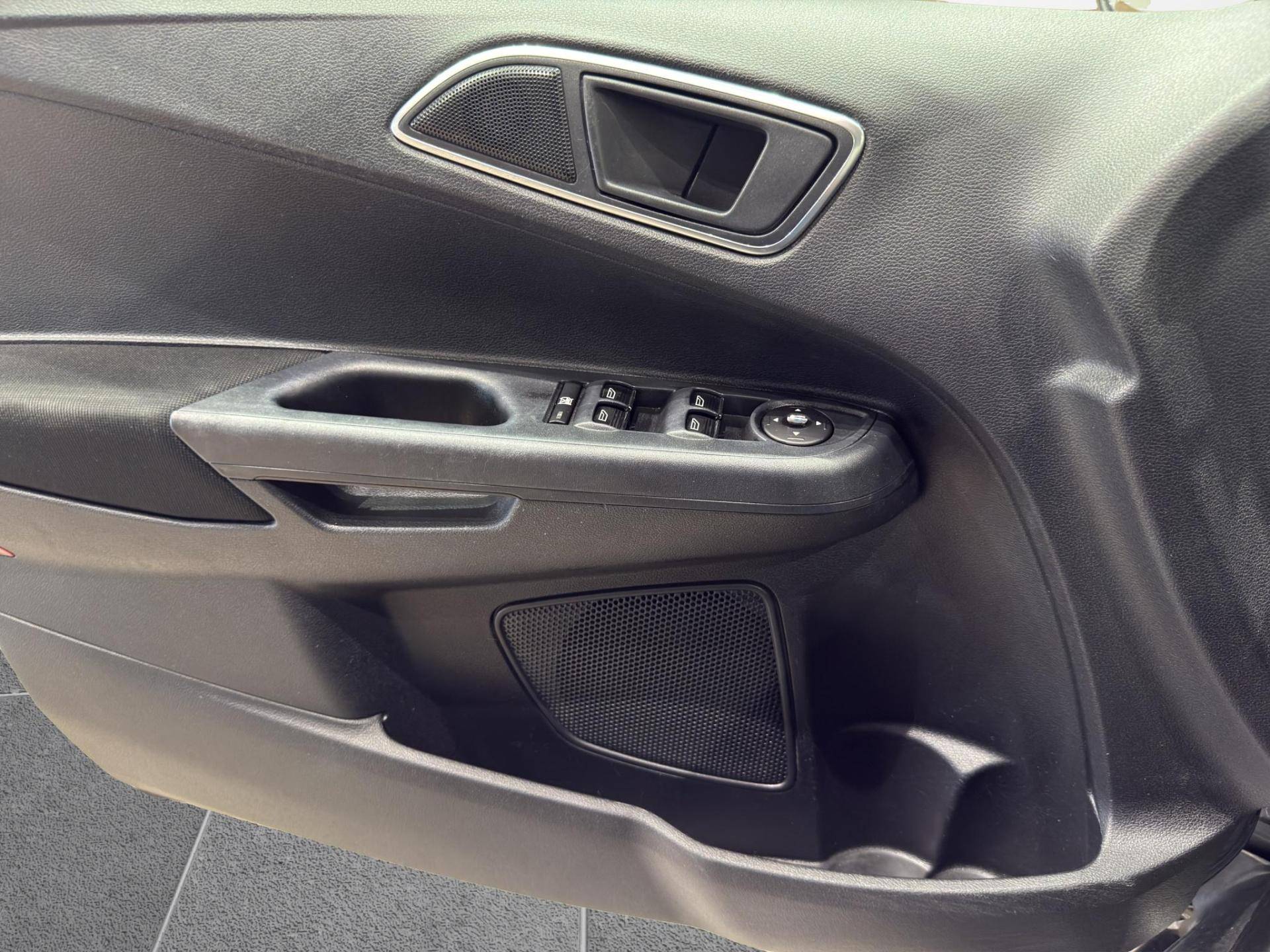FORD B-Max B-Max 1.5 tdci Plus 75cv E6 usata in pronta consegna - Brandini