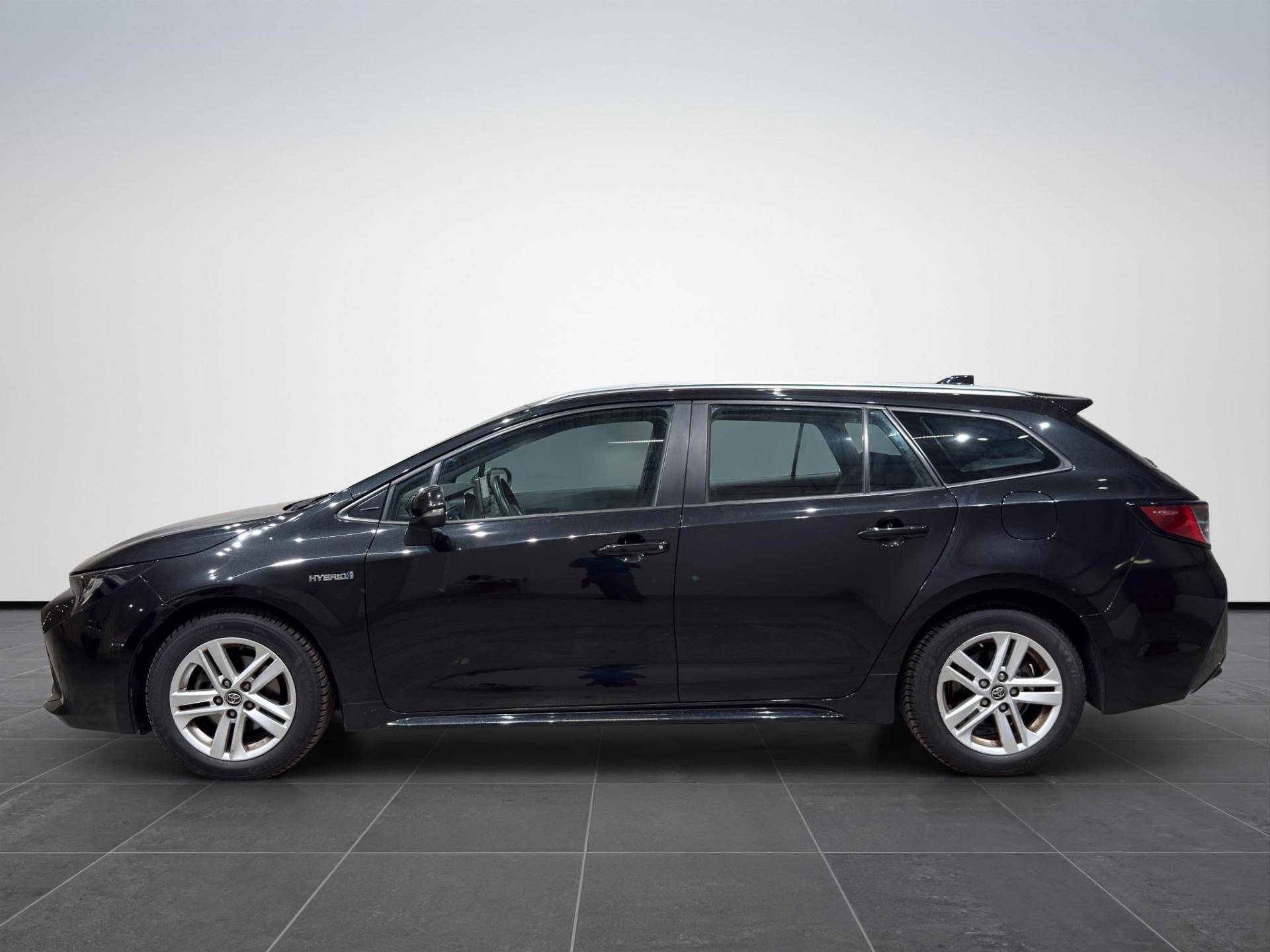 TOYOTA Corolla Touring Corolla Touring Sports 1.8 hybrid Active cvt usata in pronta consegna - Brandini