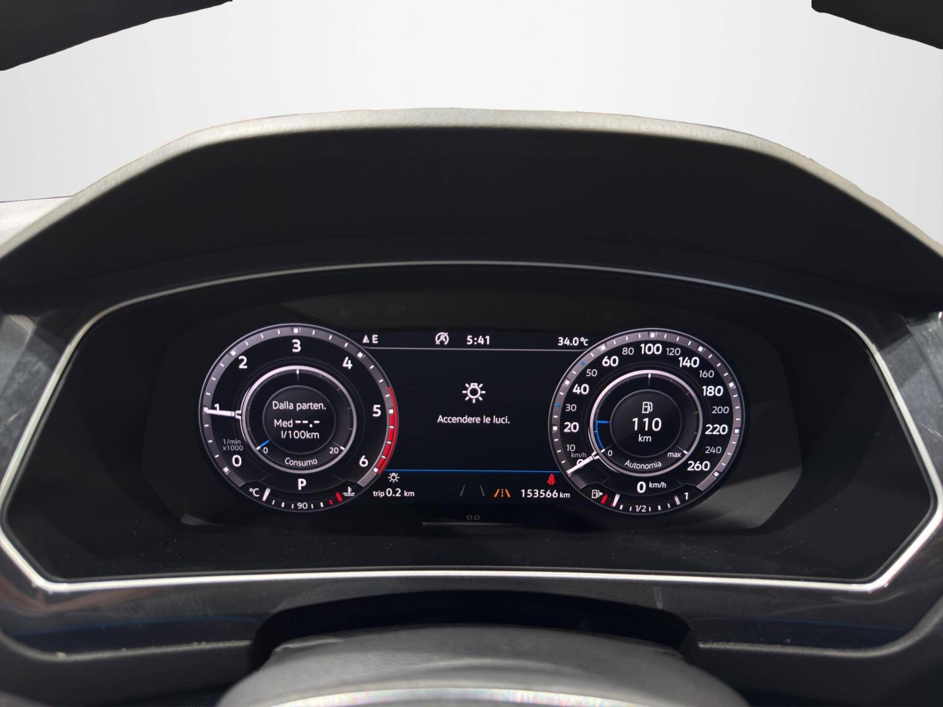 VOLKSWAGEN Tiguan Tiguan 2.0 tdi Style 4motion 150cv dsg usata in pronta consegna - Brandini