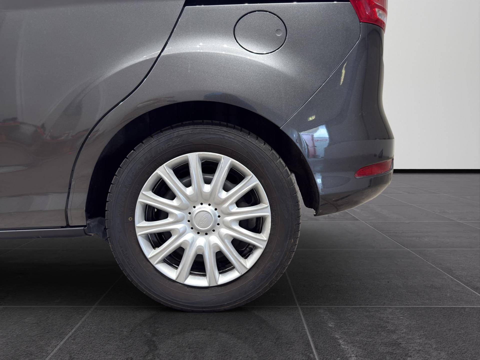 FORD B-Max B-Max 1.5 tdci Plus 75cv E6 usata in pronta consegna - Brandini