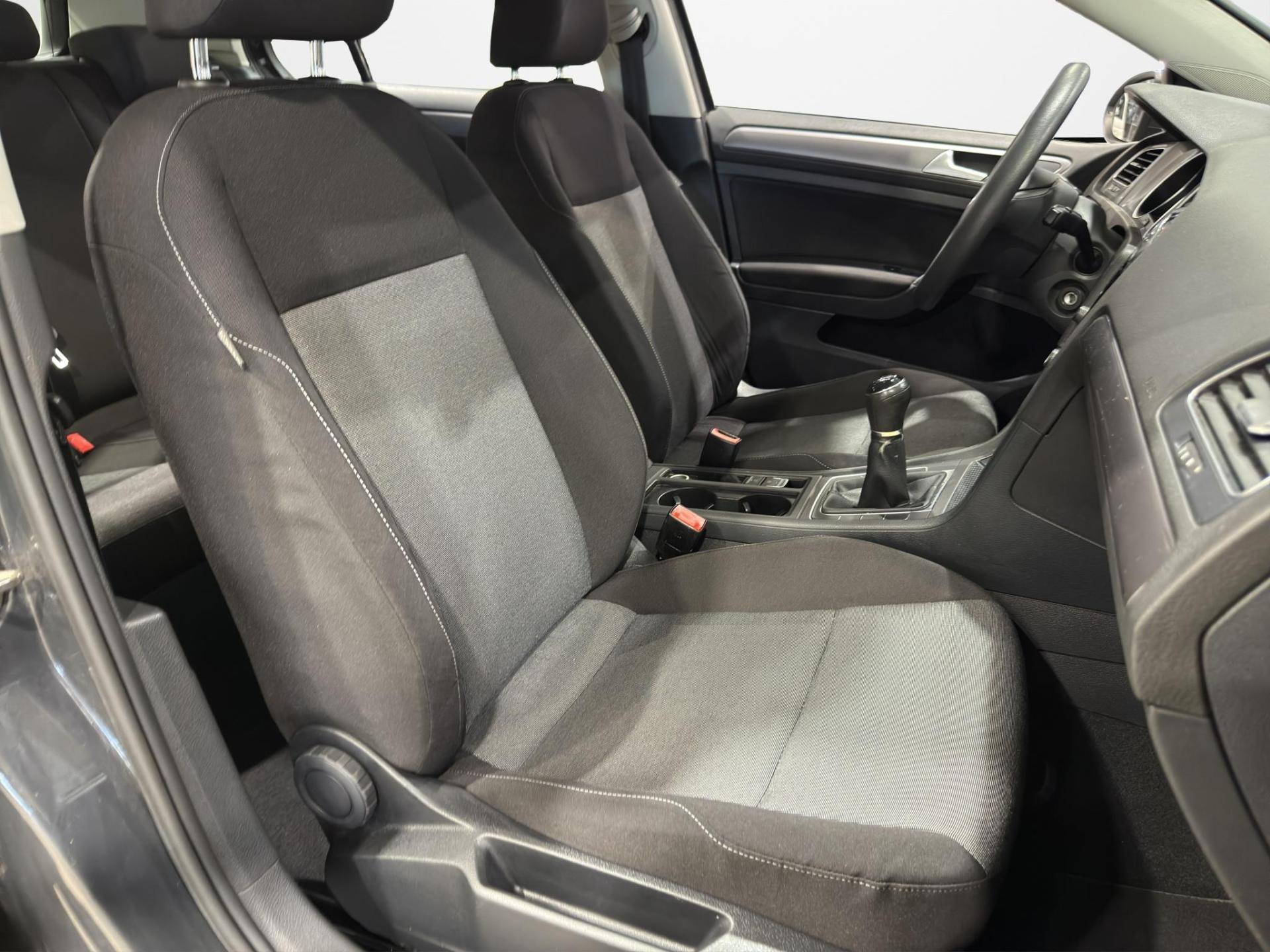 VOLKSWAGEN Golf Golf 1.2 tsi Trendline 85cv 5p E6 usata in pronta consegna - Brandini