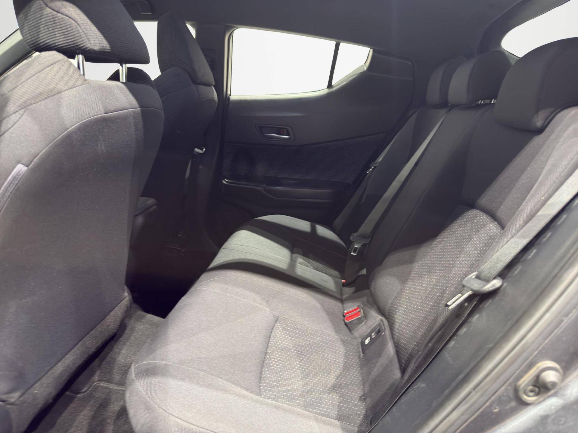 Auto Venduta - TOYOTA C-HR C-HR 1.8h Active 2wd e-cvt usata in pronta consegna - Brandini