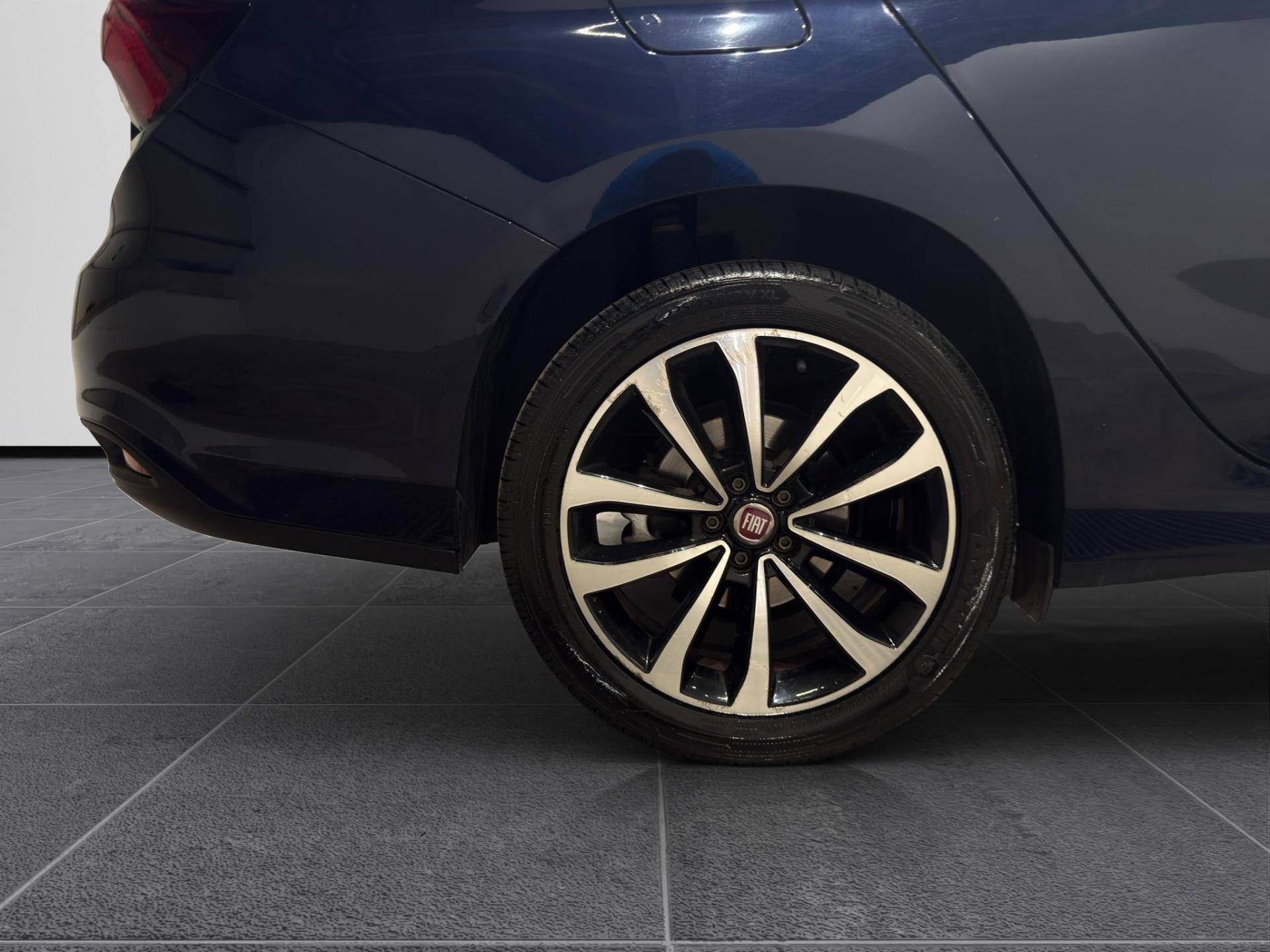 Auto Venduta - FIAT Tipo Tipo SW 1.6 mjt Lounge s&s 120cv my19 usata in pronta consegna - Brandini